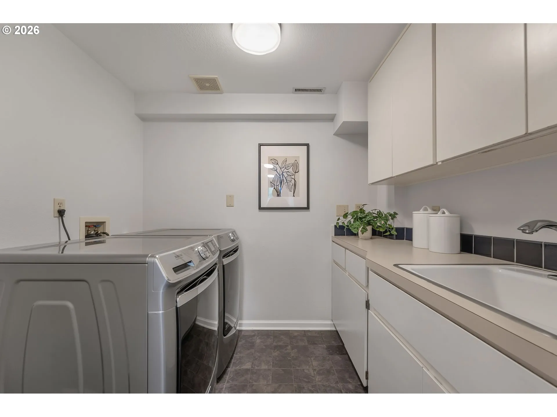 Laundry-Main