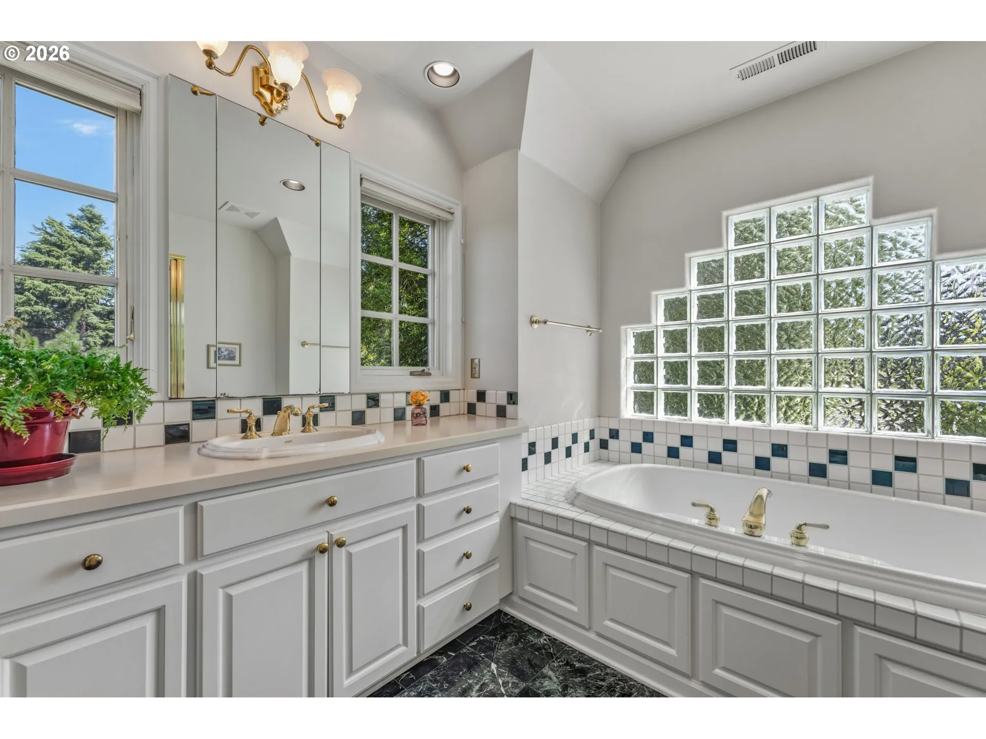Owner's Suite Bathroom