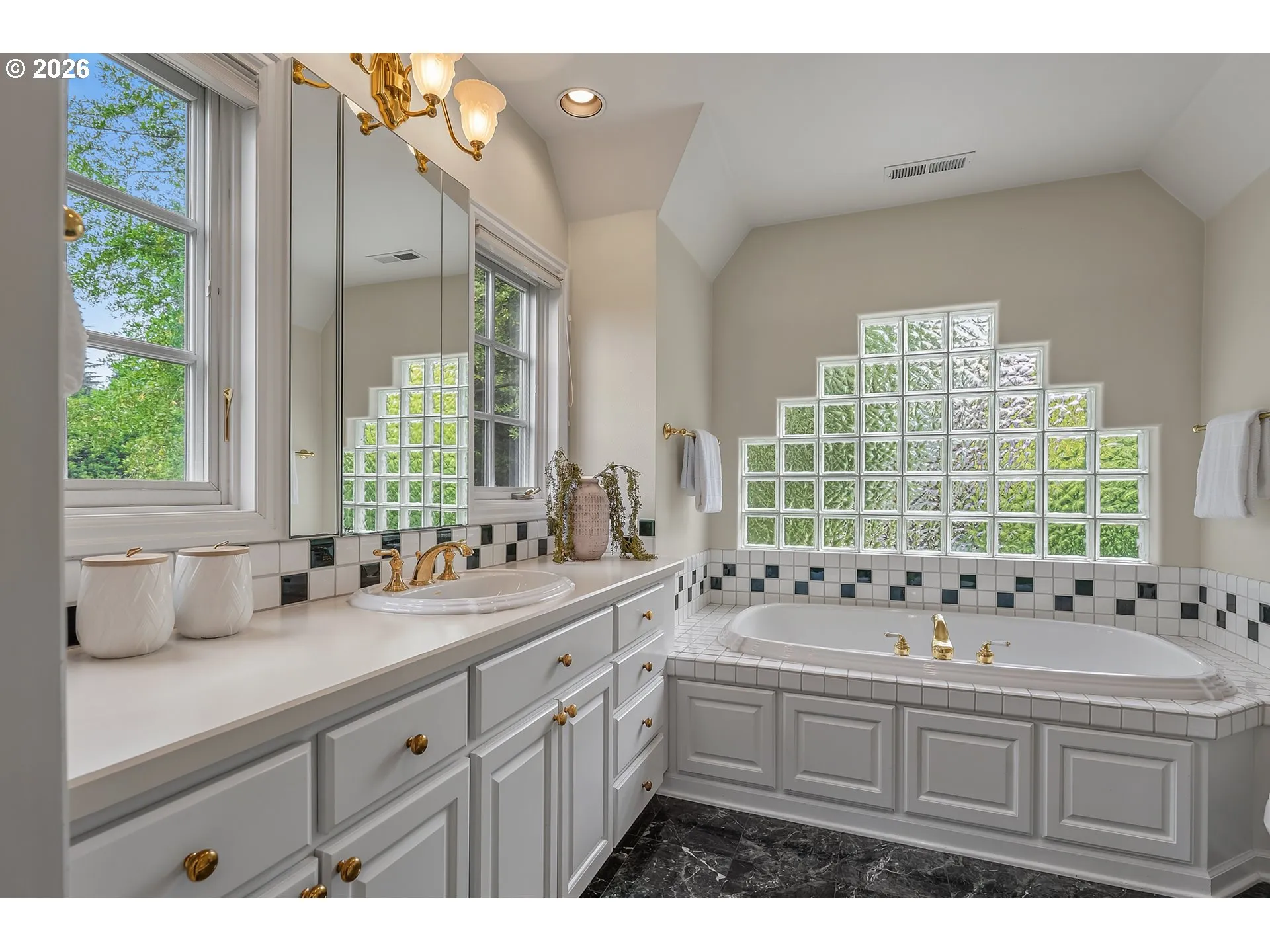 Owner's Suite Bathroom