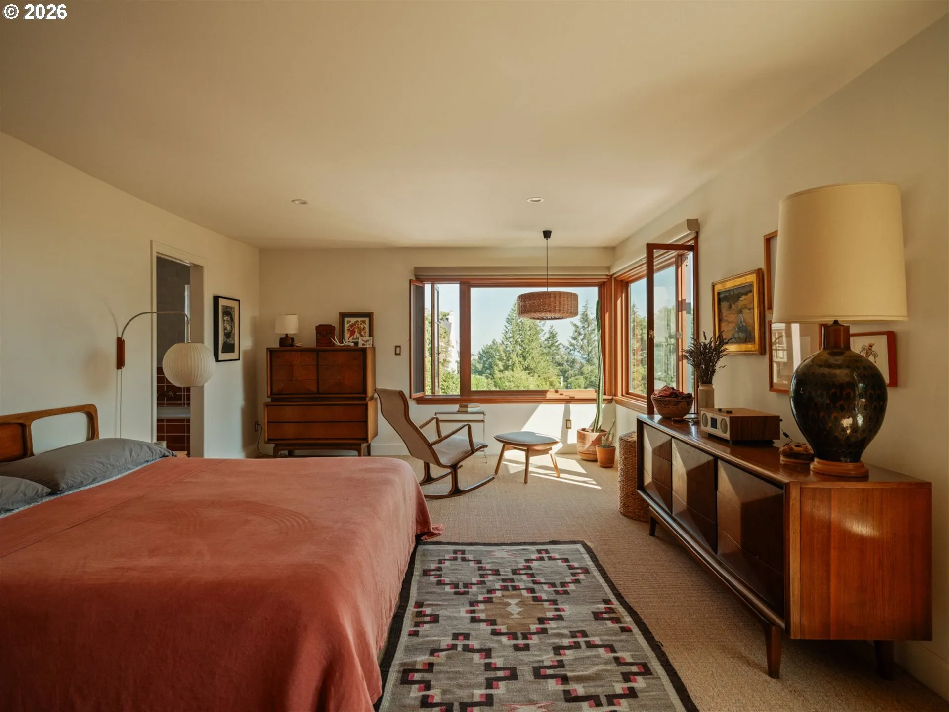 Bedroom, Primary-Upper
