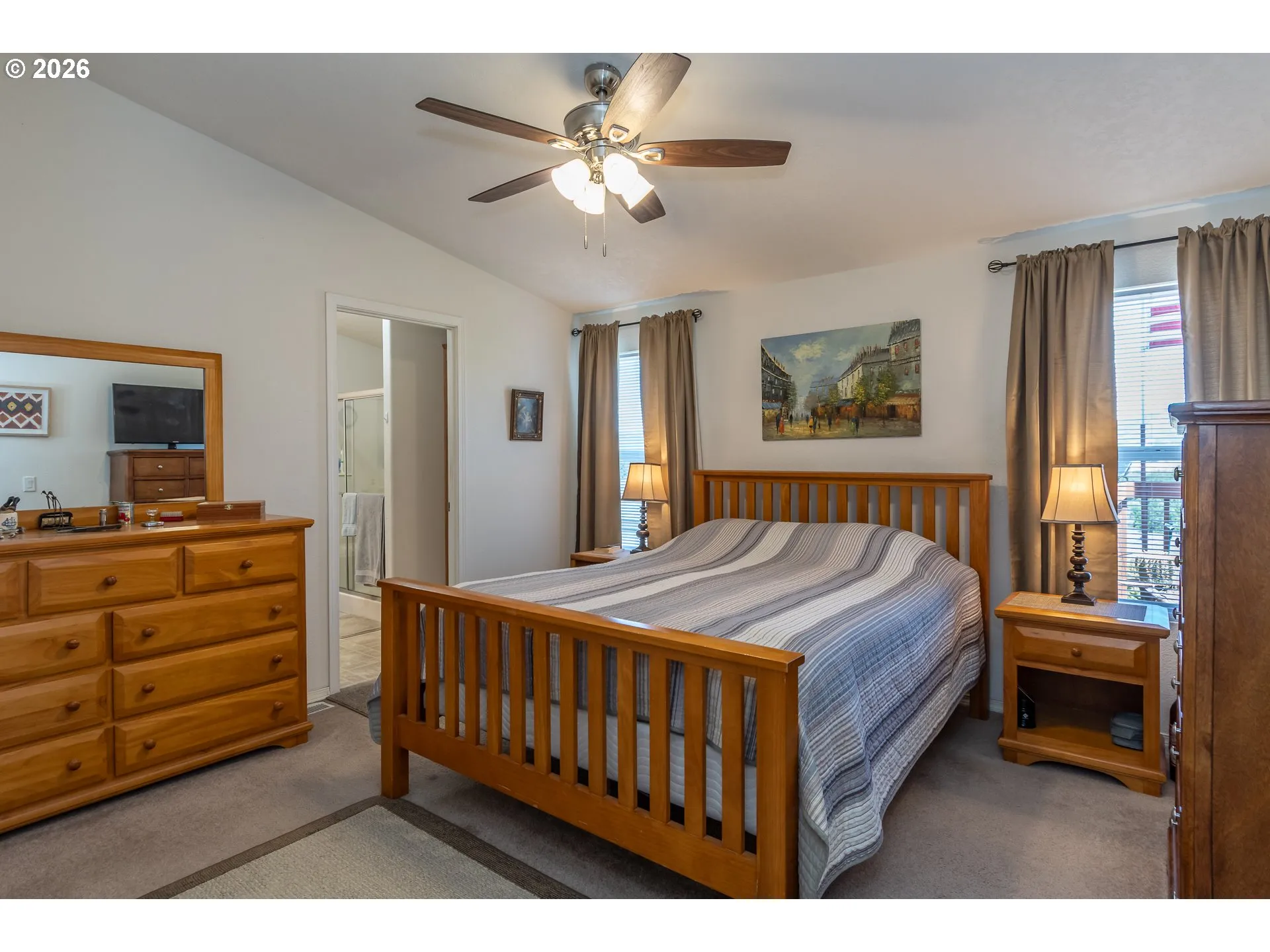 Bedroom, Primary