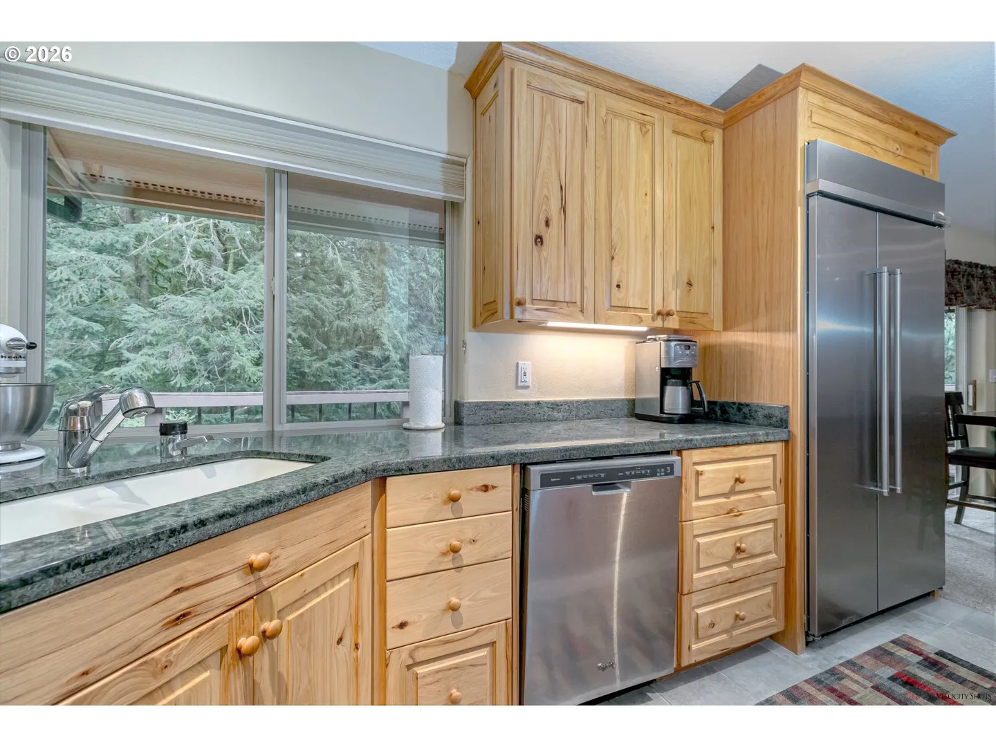 Kitchen-Cooking Island
