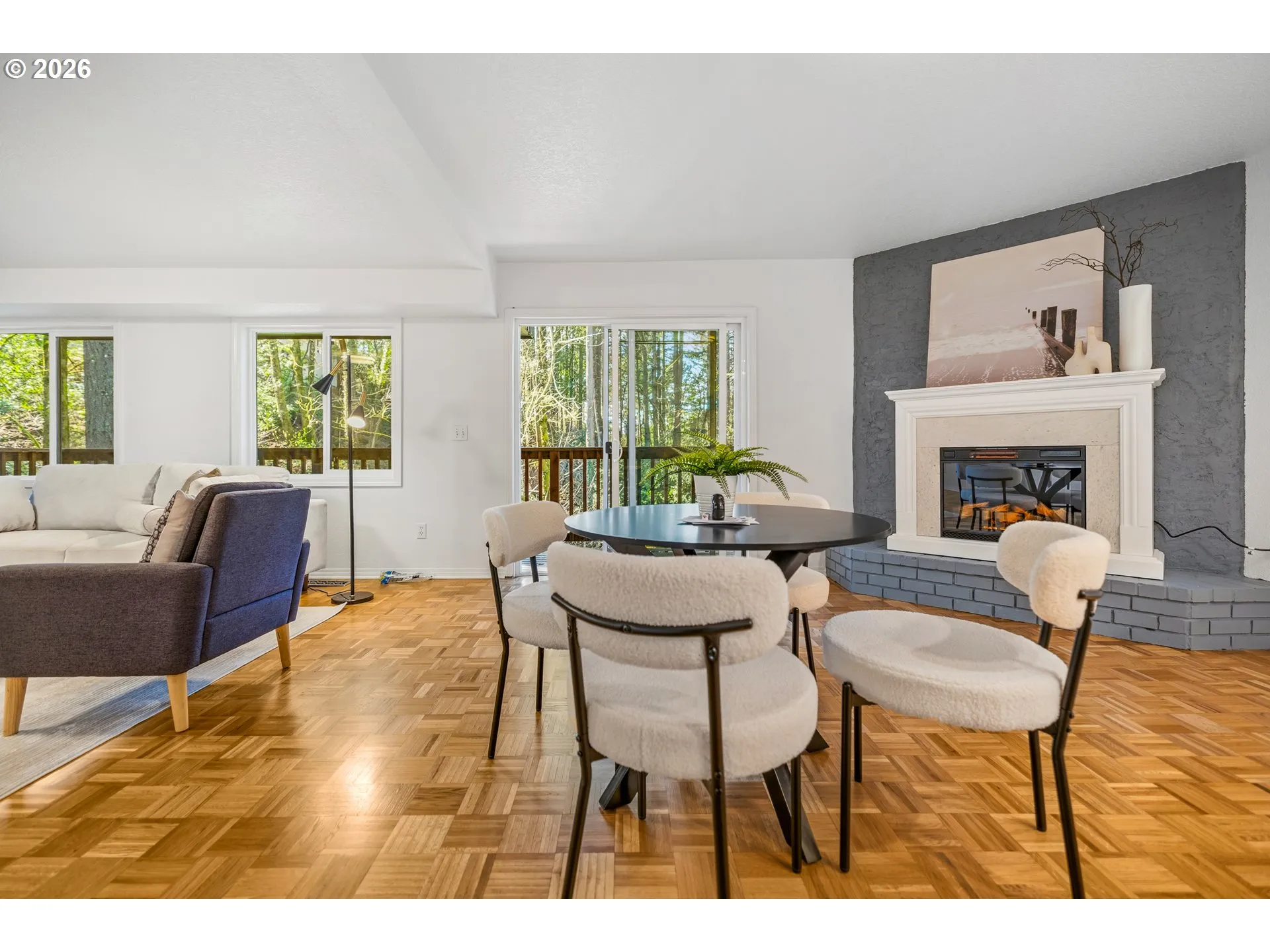 Bonus Room-Lower