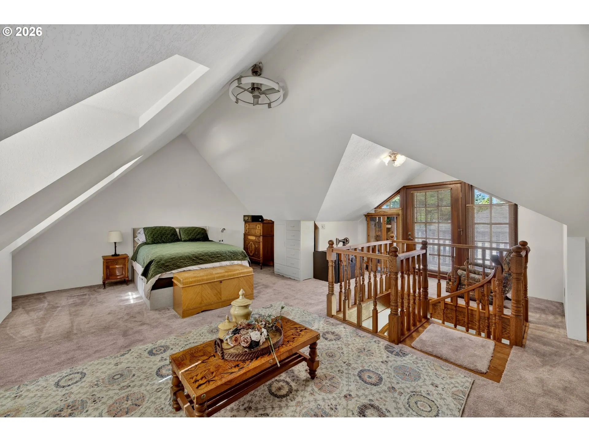 Bedroom, Primary-Upper