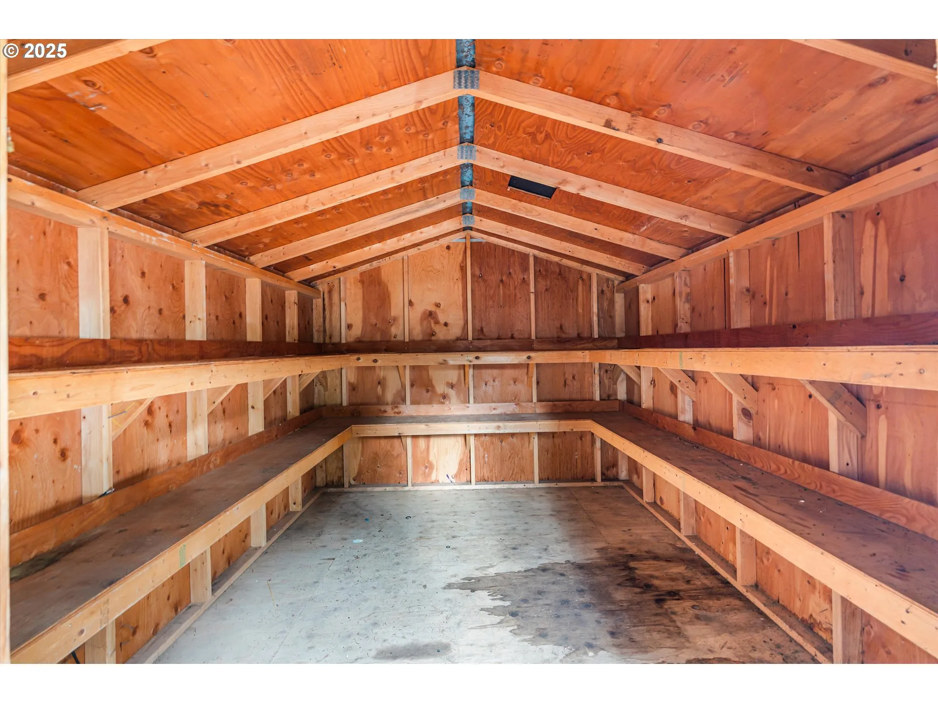 Shed