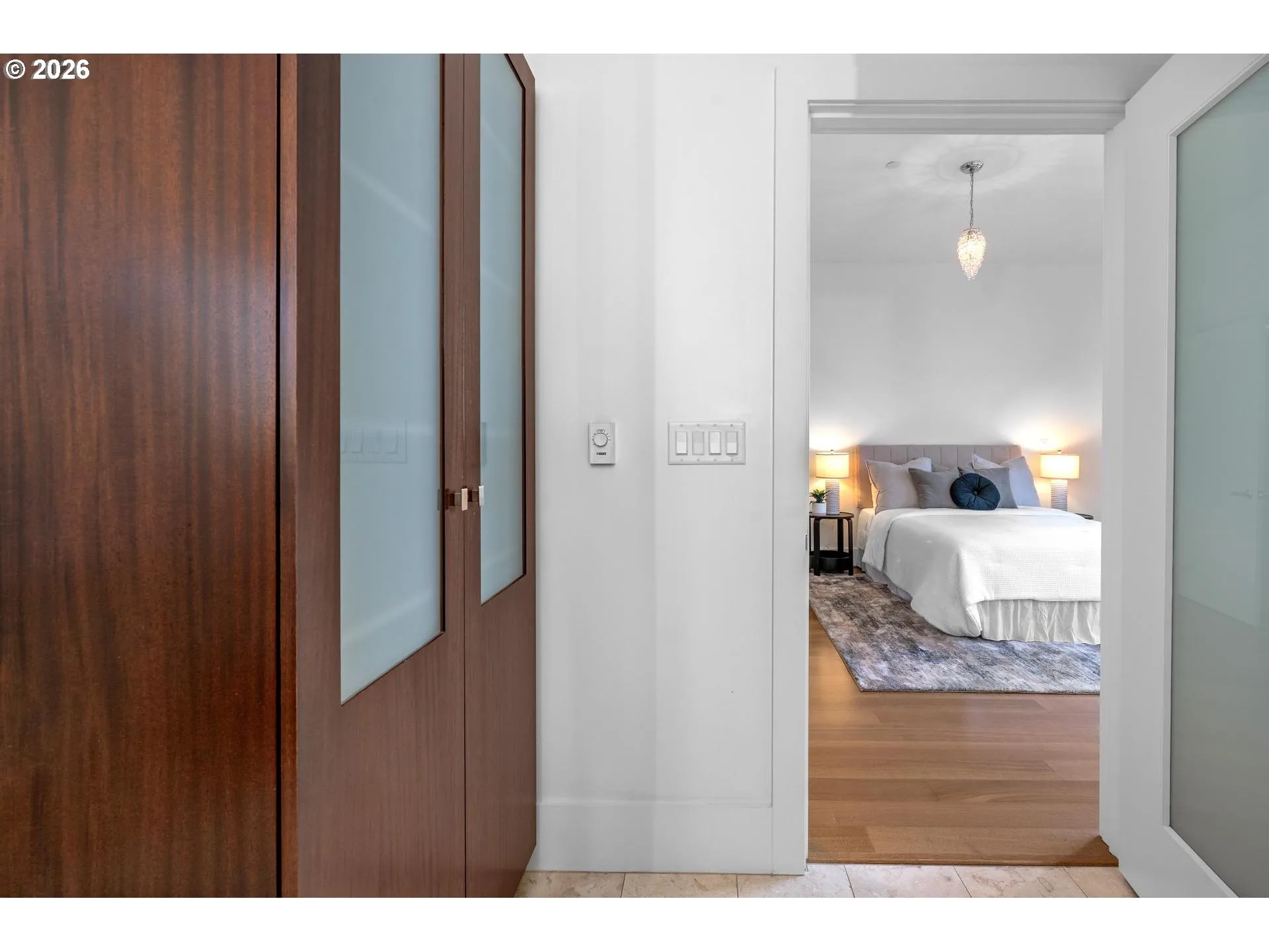 Bedroom, Primary