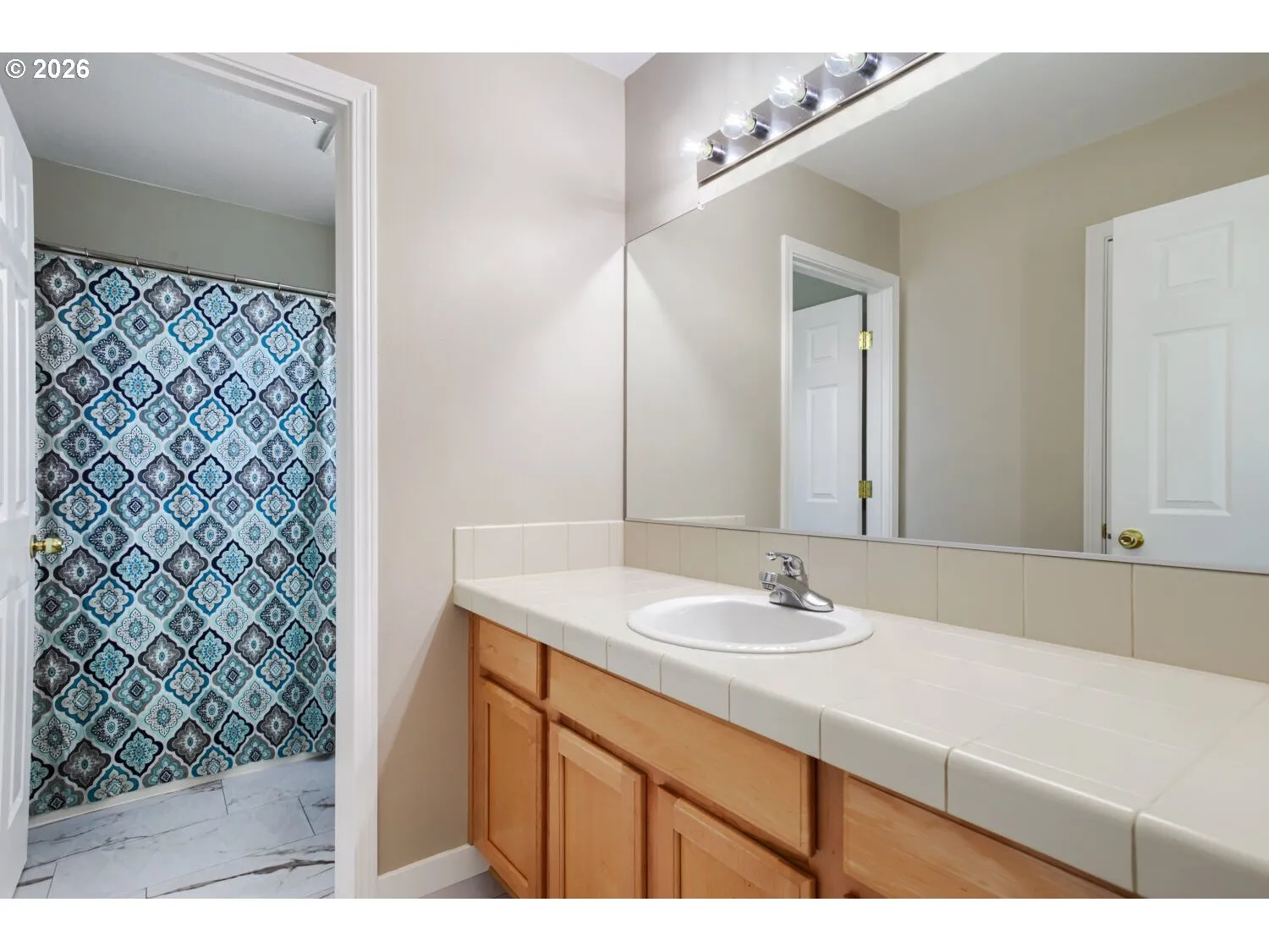 Bathroom-Jack and Jill