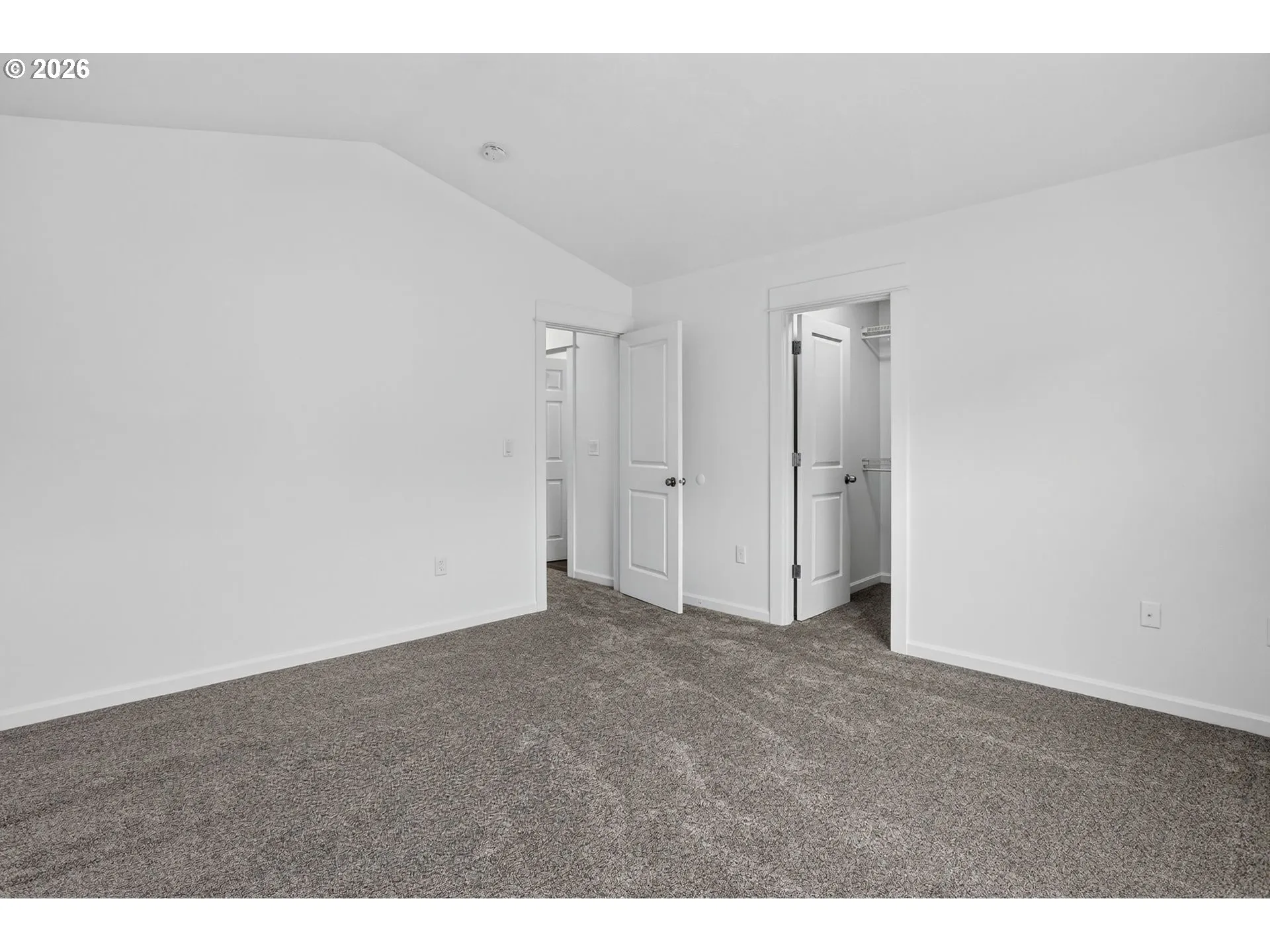 Bedroom, Primary