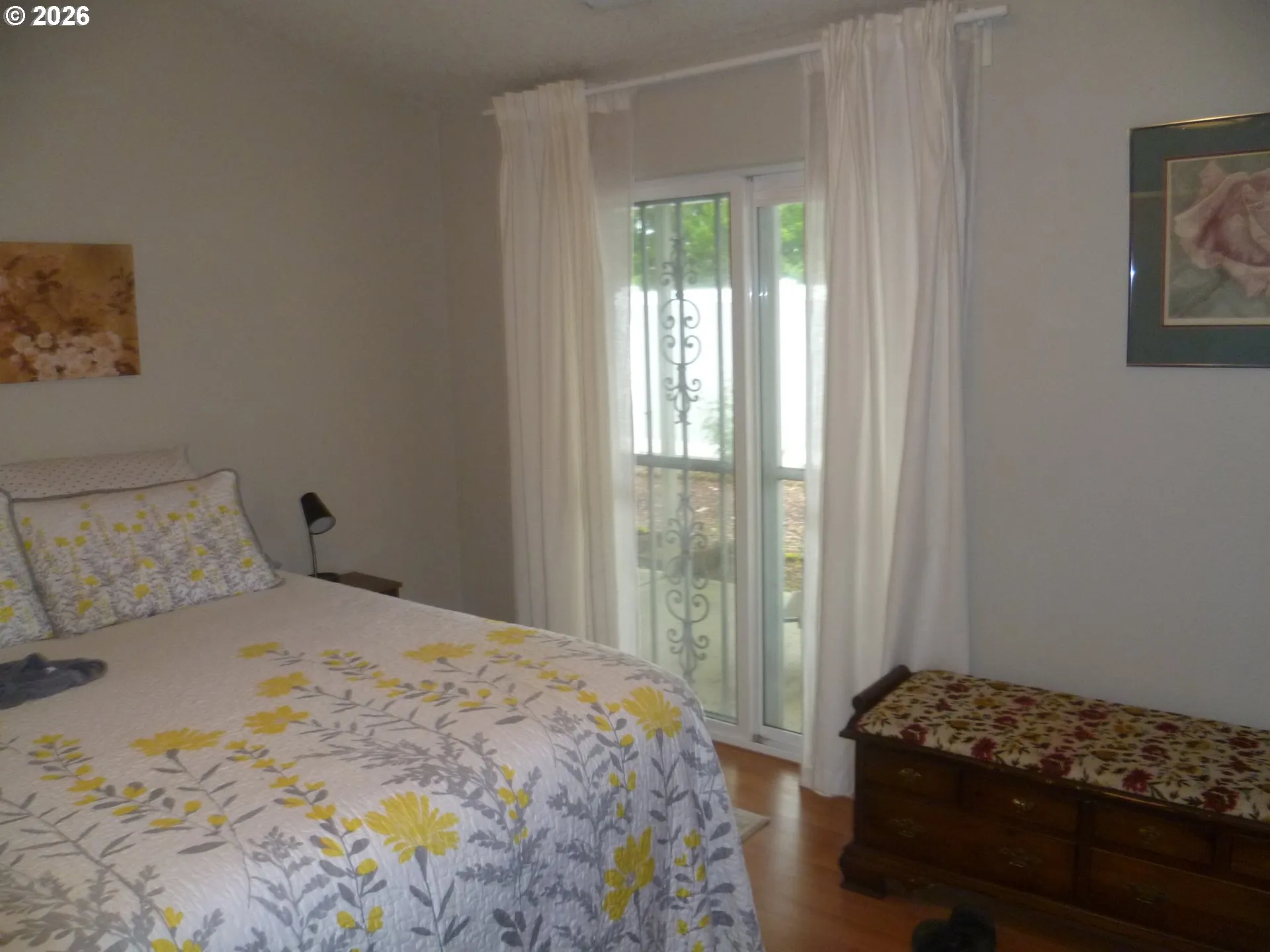 Primary Bedroom-Main