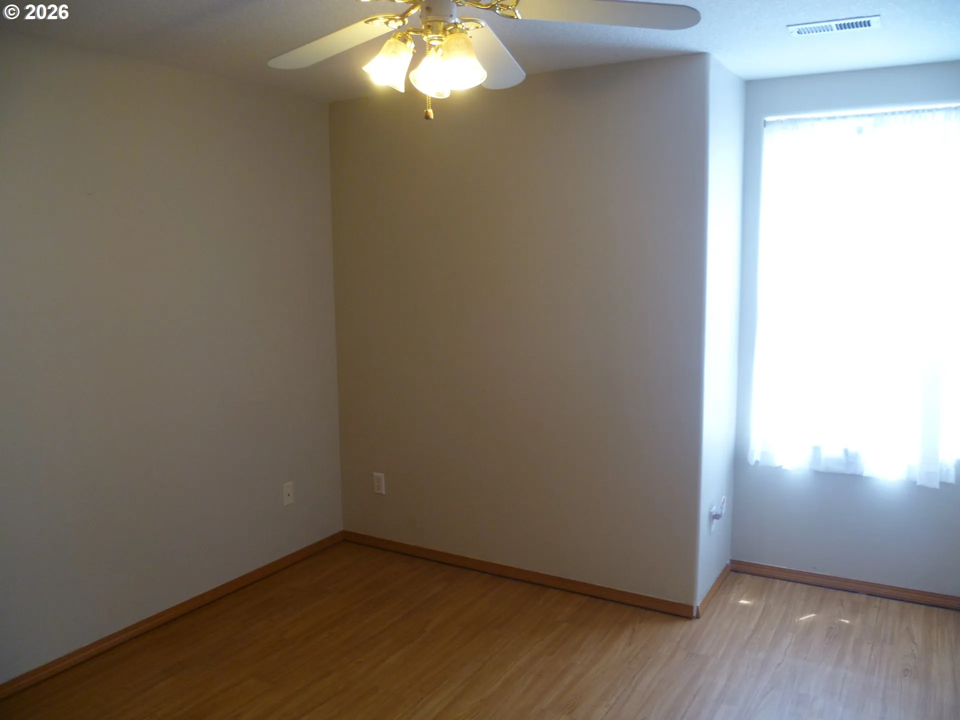 Bedroom-#2 Upper
