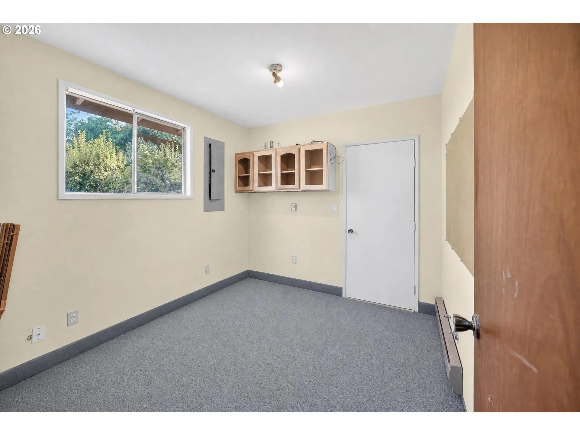 Den/Office-Main