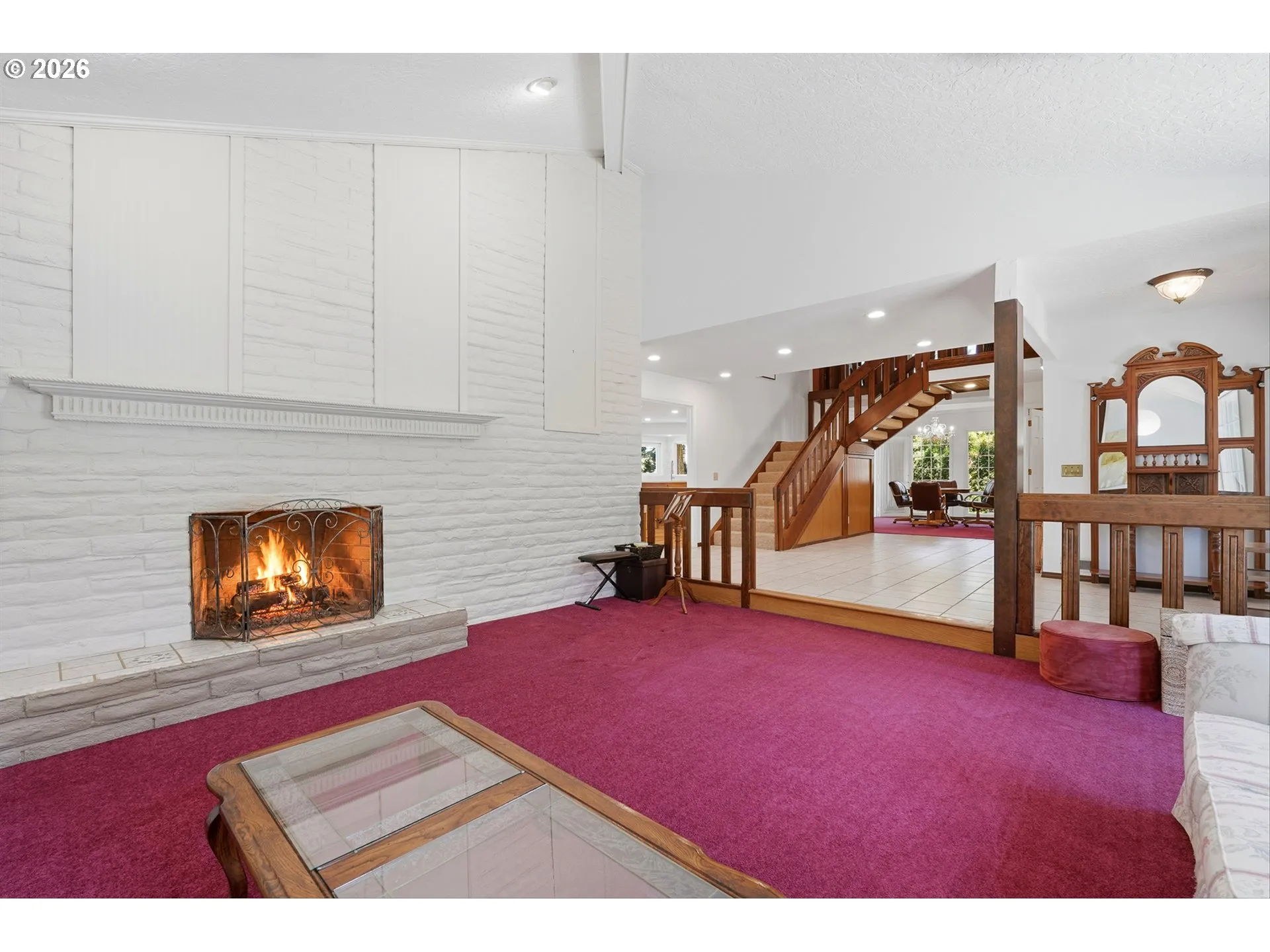 Living Room-Fireplace