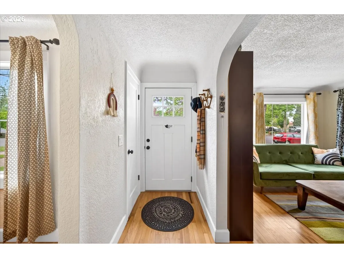 Entrance/Foyer