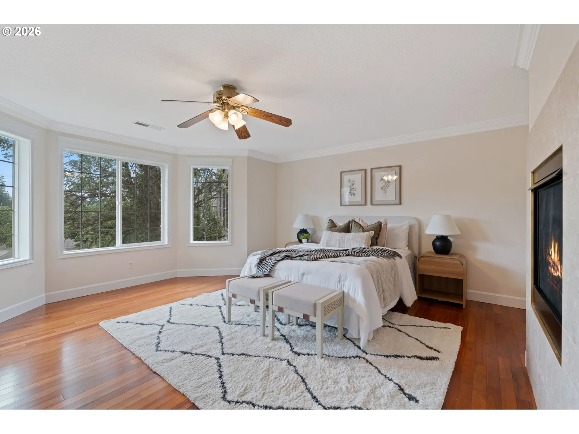 Primary Bedroom-Upper