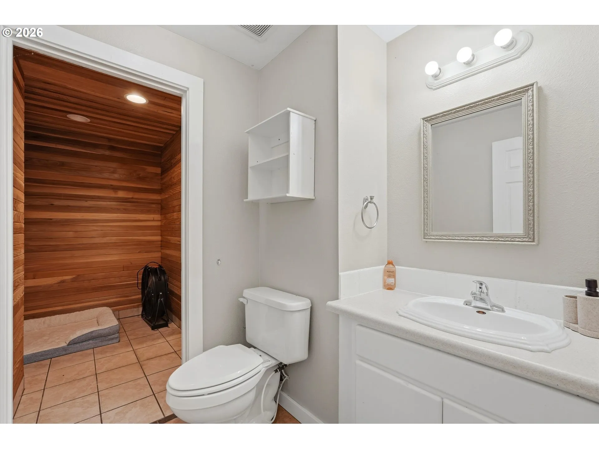 Bathroom-Lower