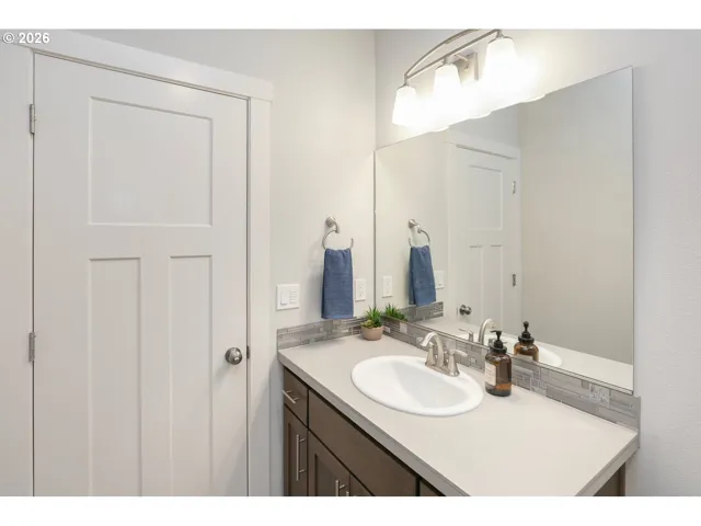 Bathroom-Hall