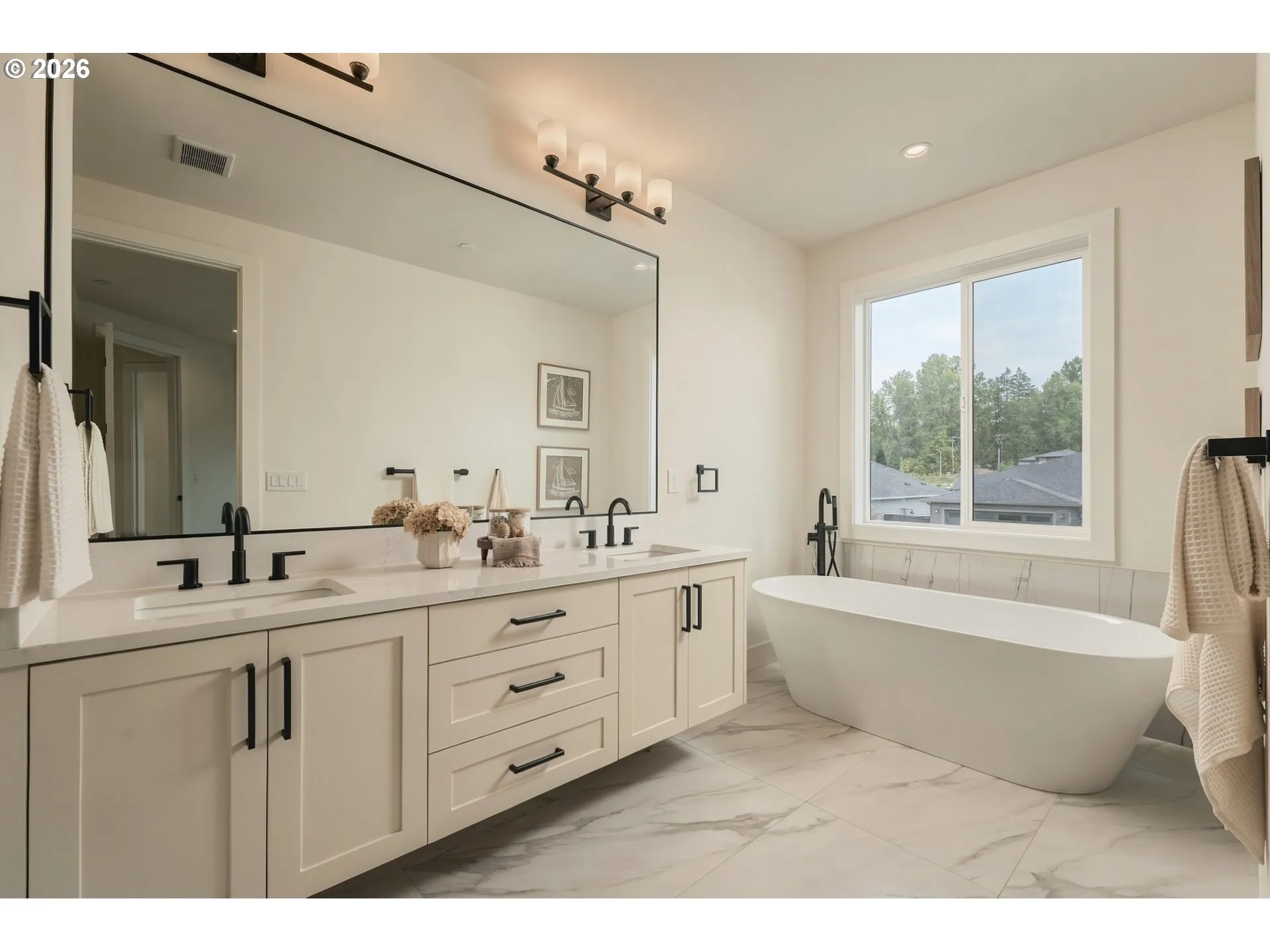 Owner's Suite Bathroom