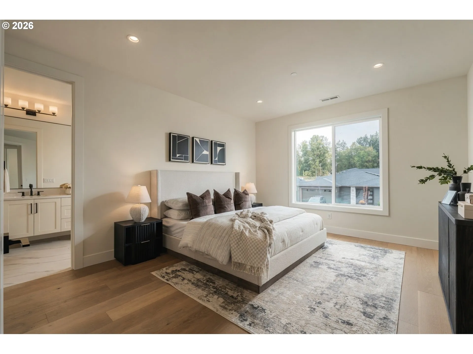 Bedroom, Owner's Suite