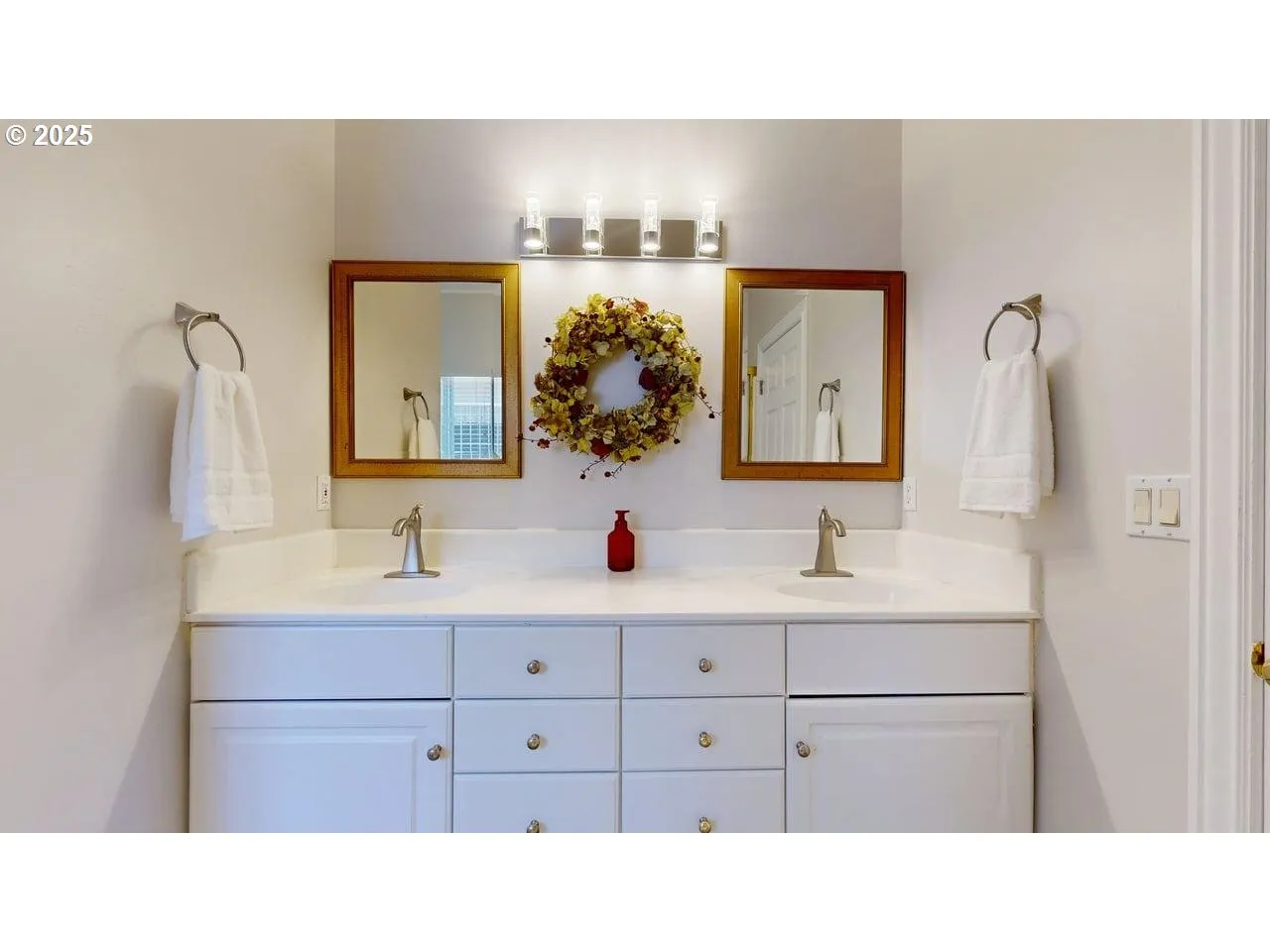 Bathroom, Attached-Double Sinks