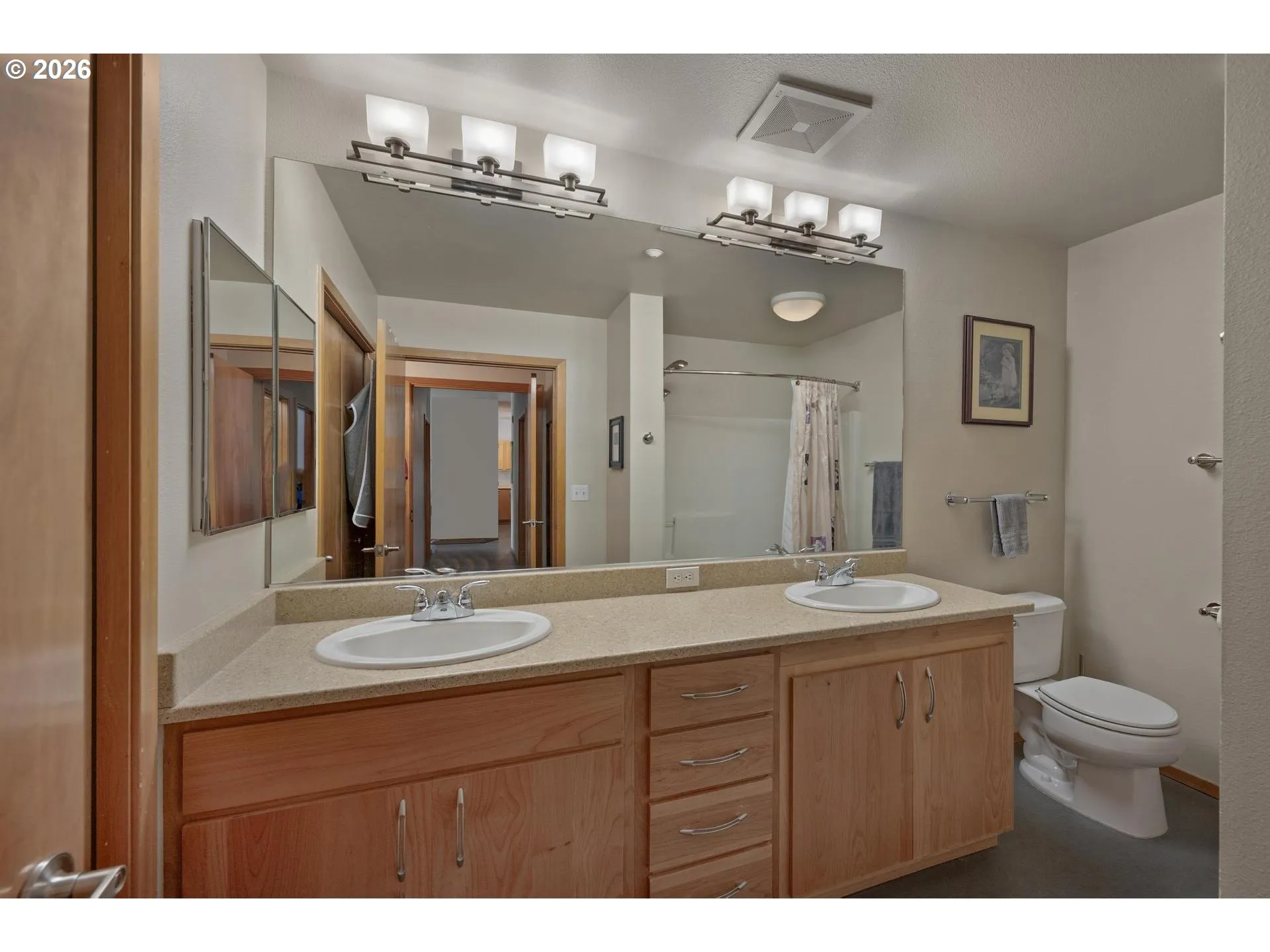 Bathroom-Double Sinks