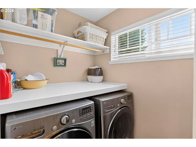 Laundry-Upper