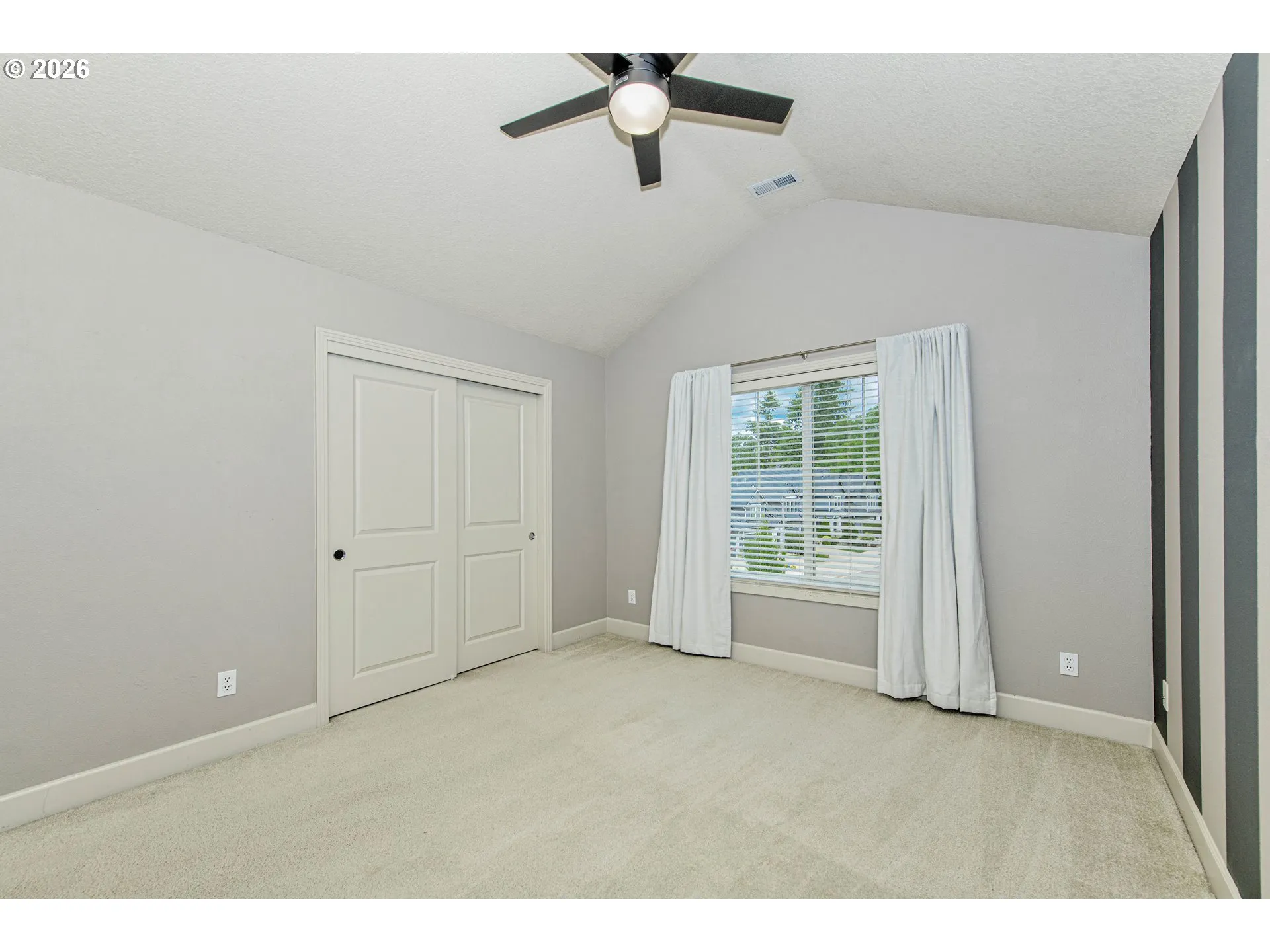 Bedroom-Ceiling Fan
