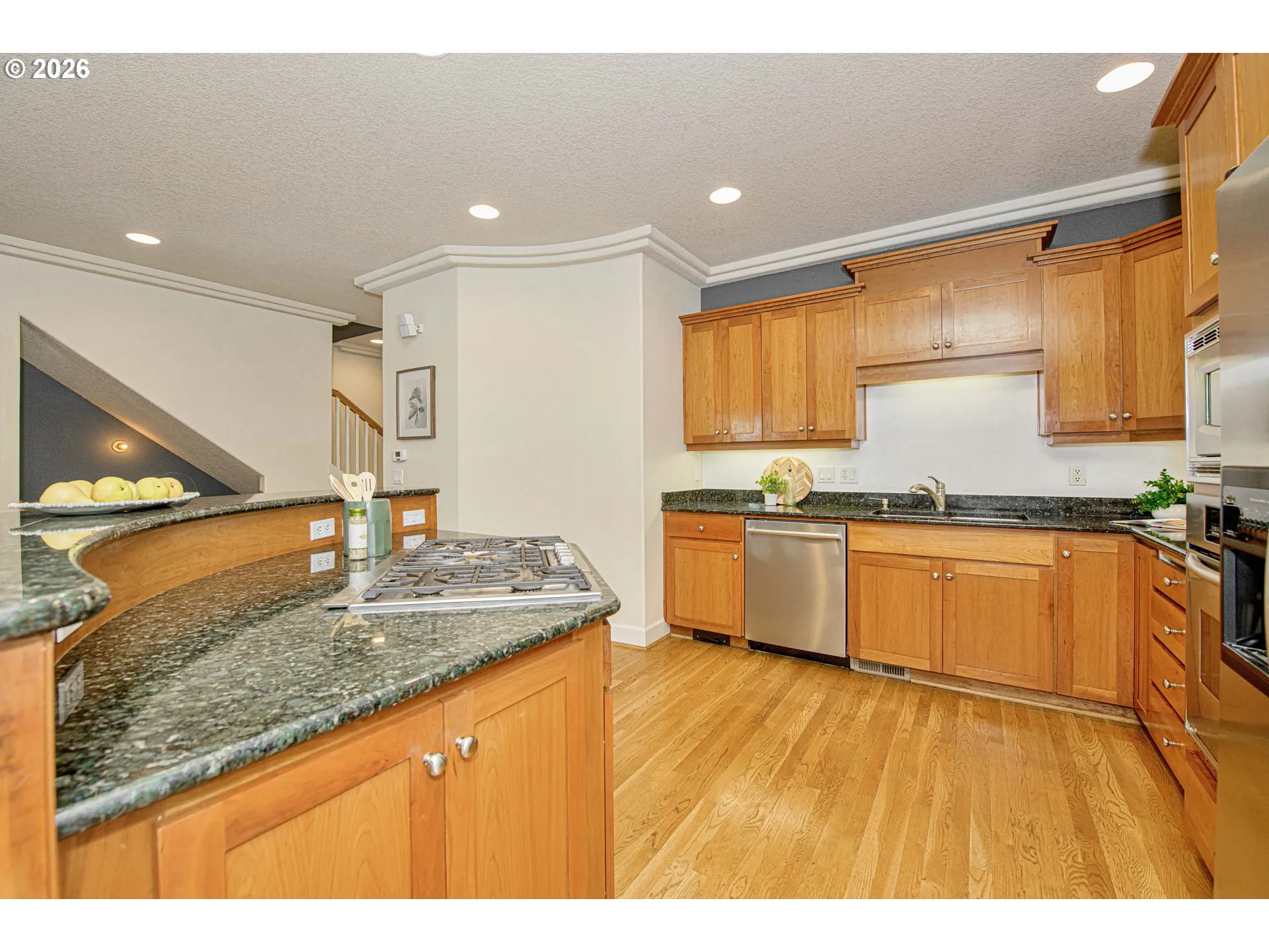 Kitchen-Cooking Island