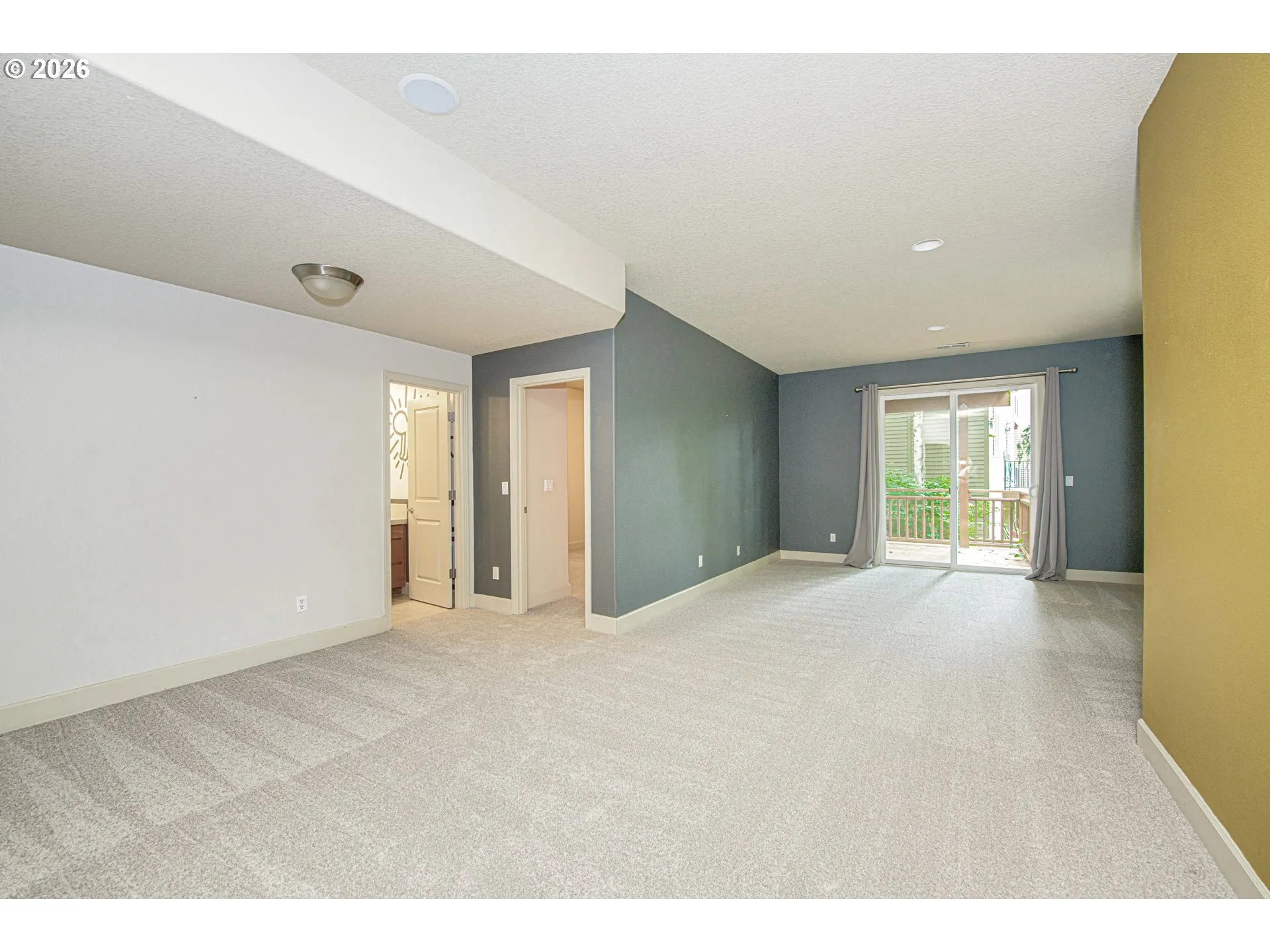 Family Room-Lower