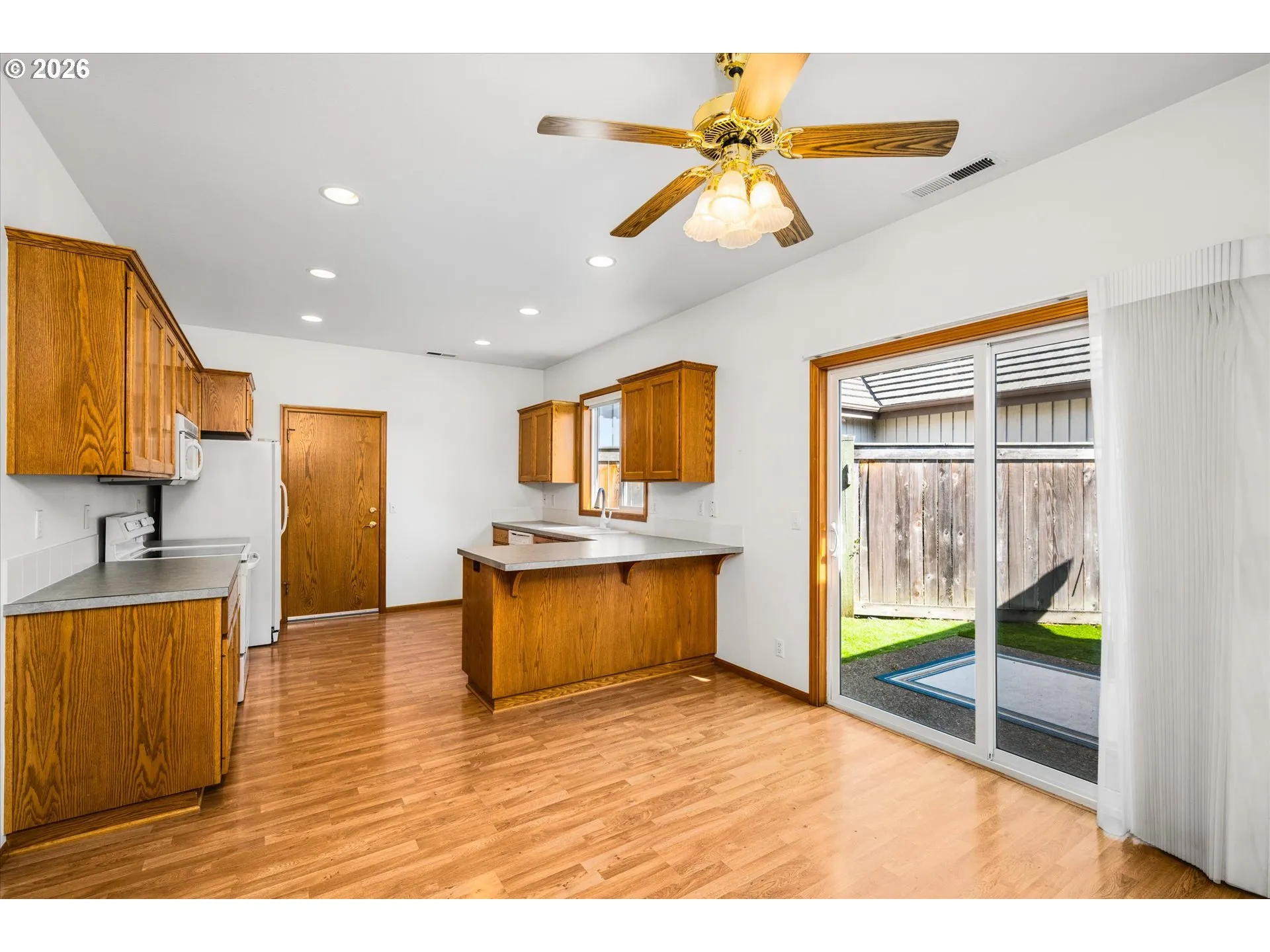 Kitchen/Dining Room