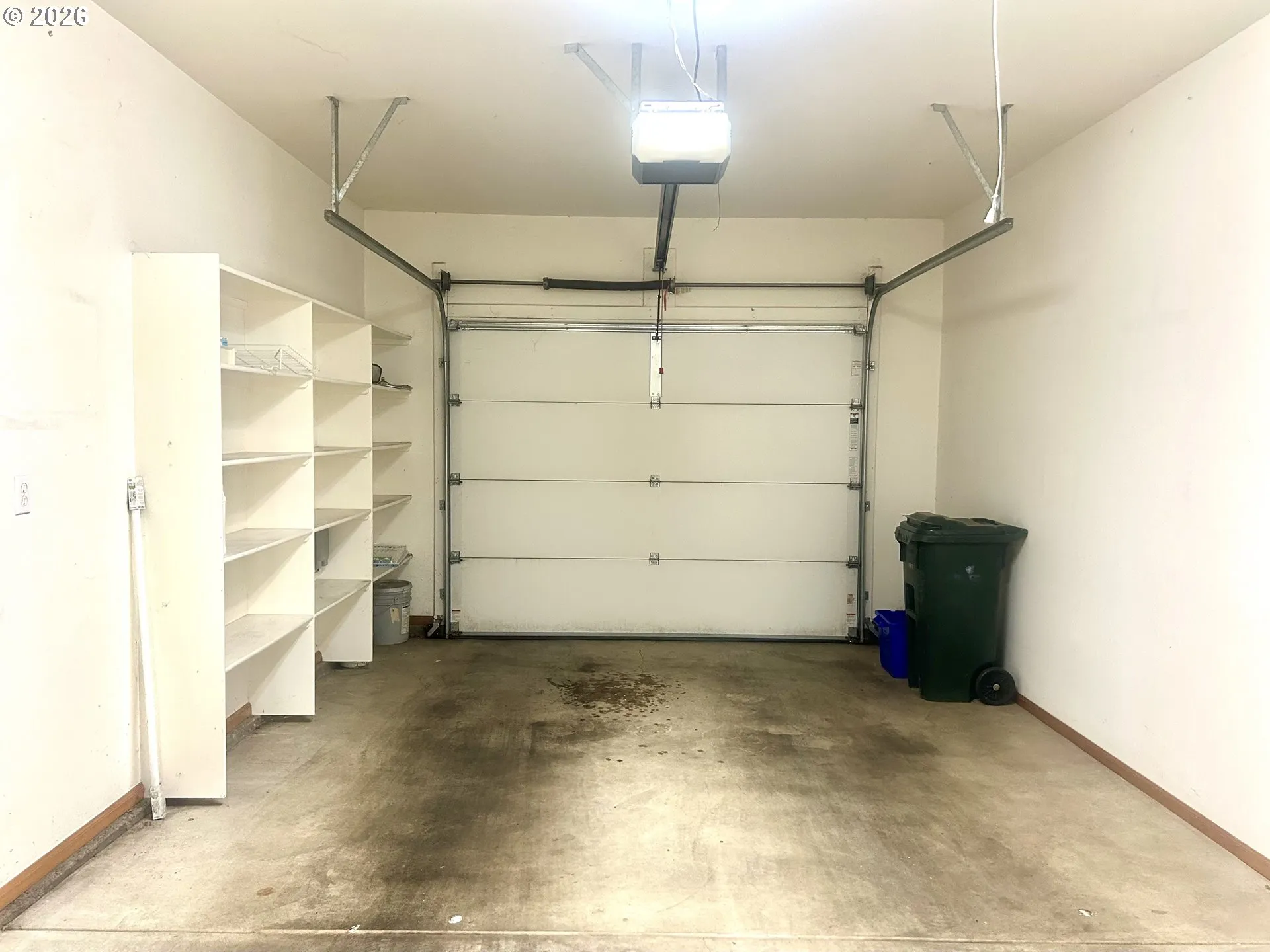 Garage-# 1