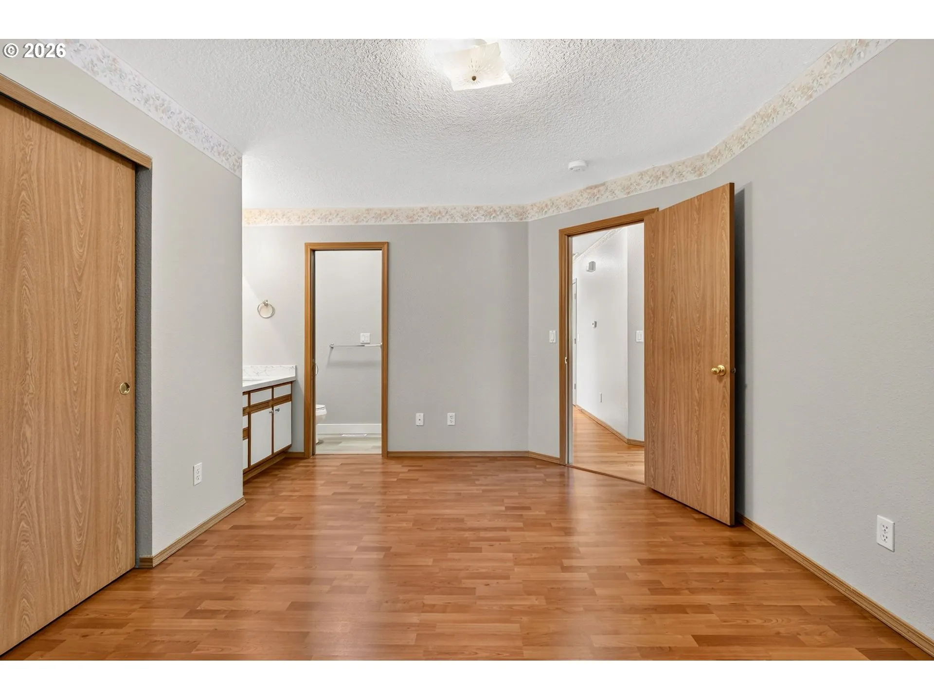 Bedroom, Owner's Suite