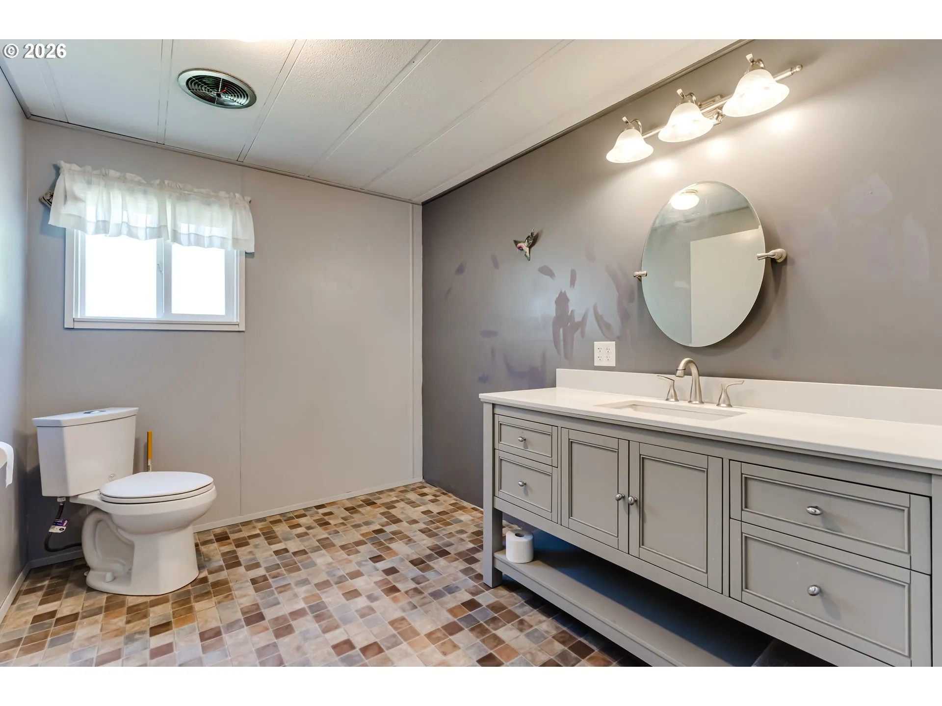 Bathroom-Walk in Shower