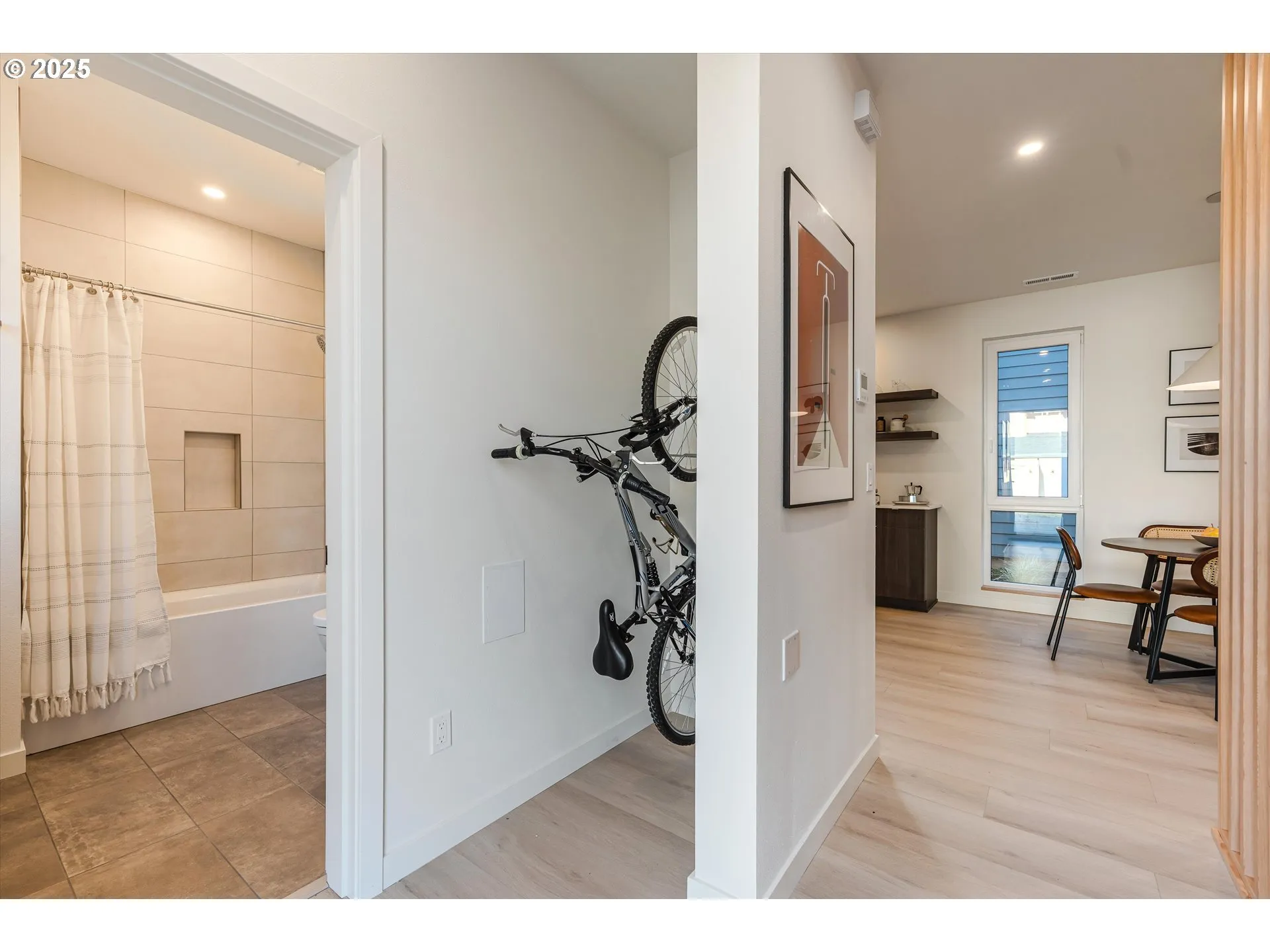 Entrance/Foyer
