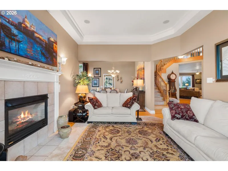 Living Room/Dining Room