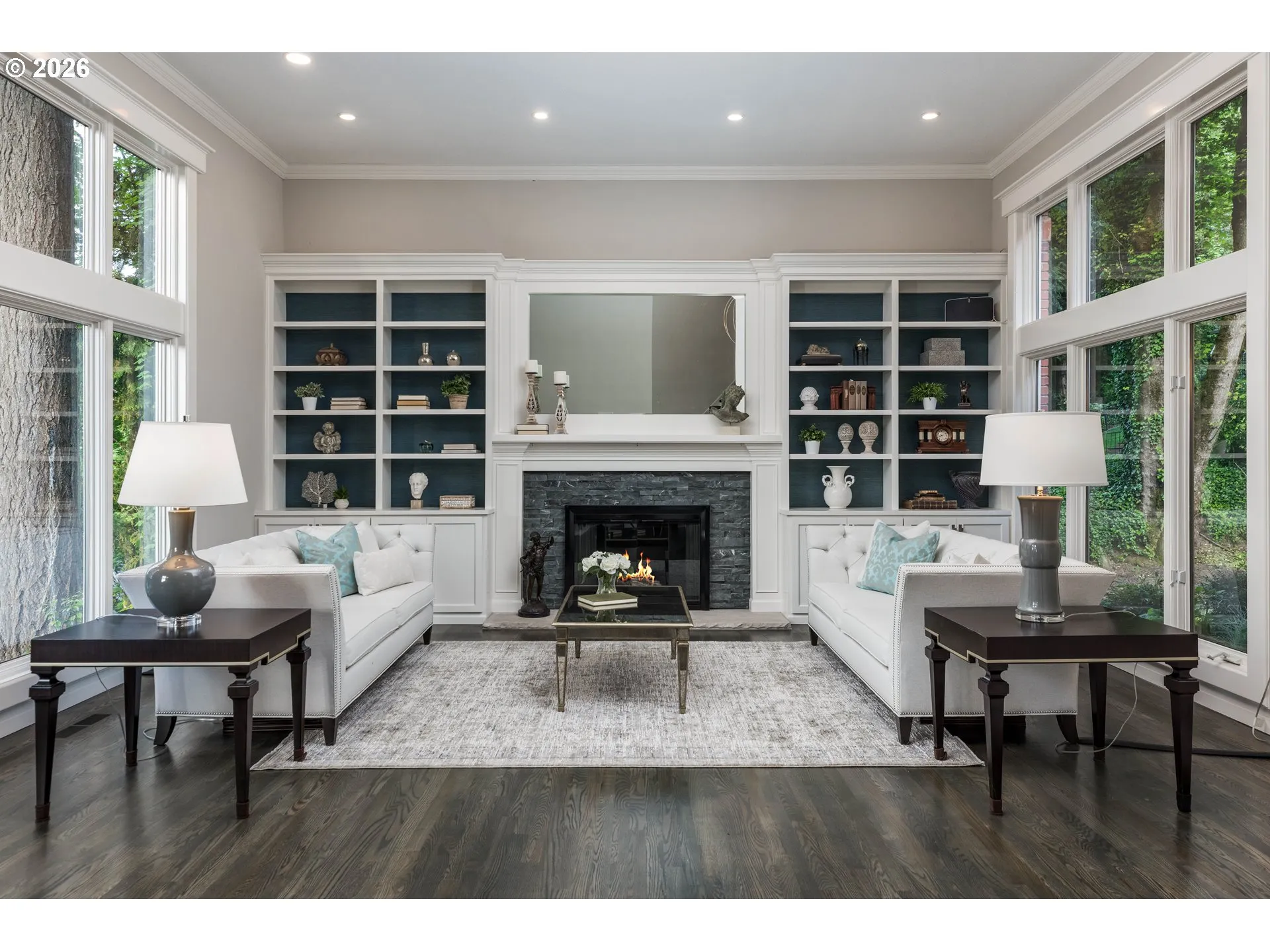 Living Room-Fireplace