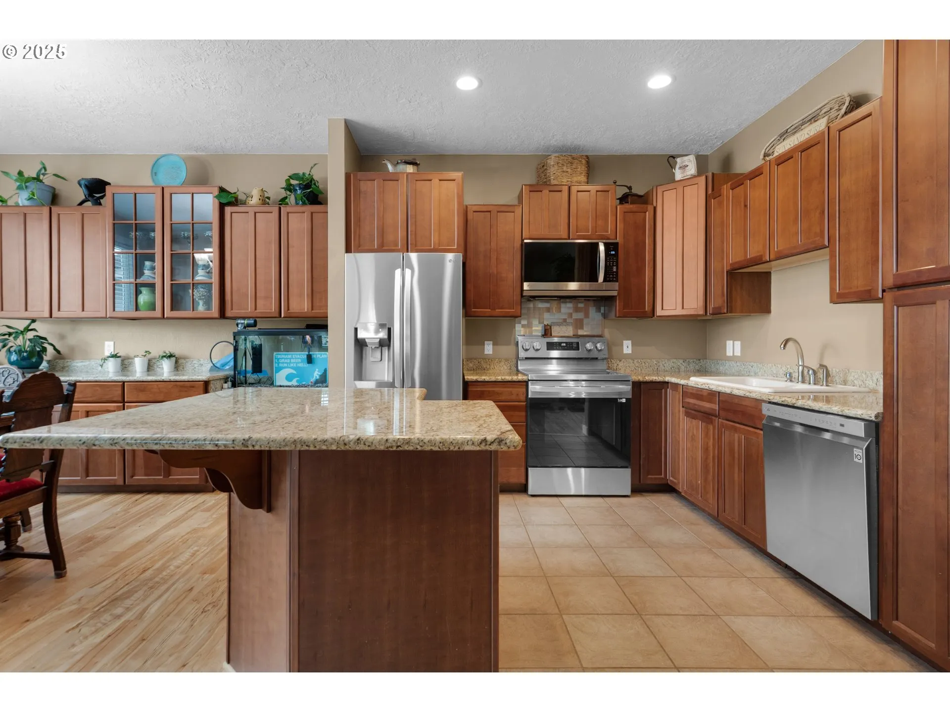 Kitchen-Island