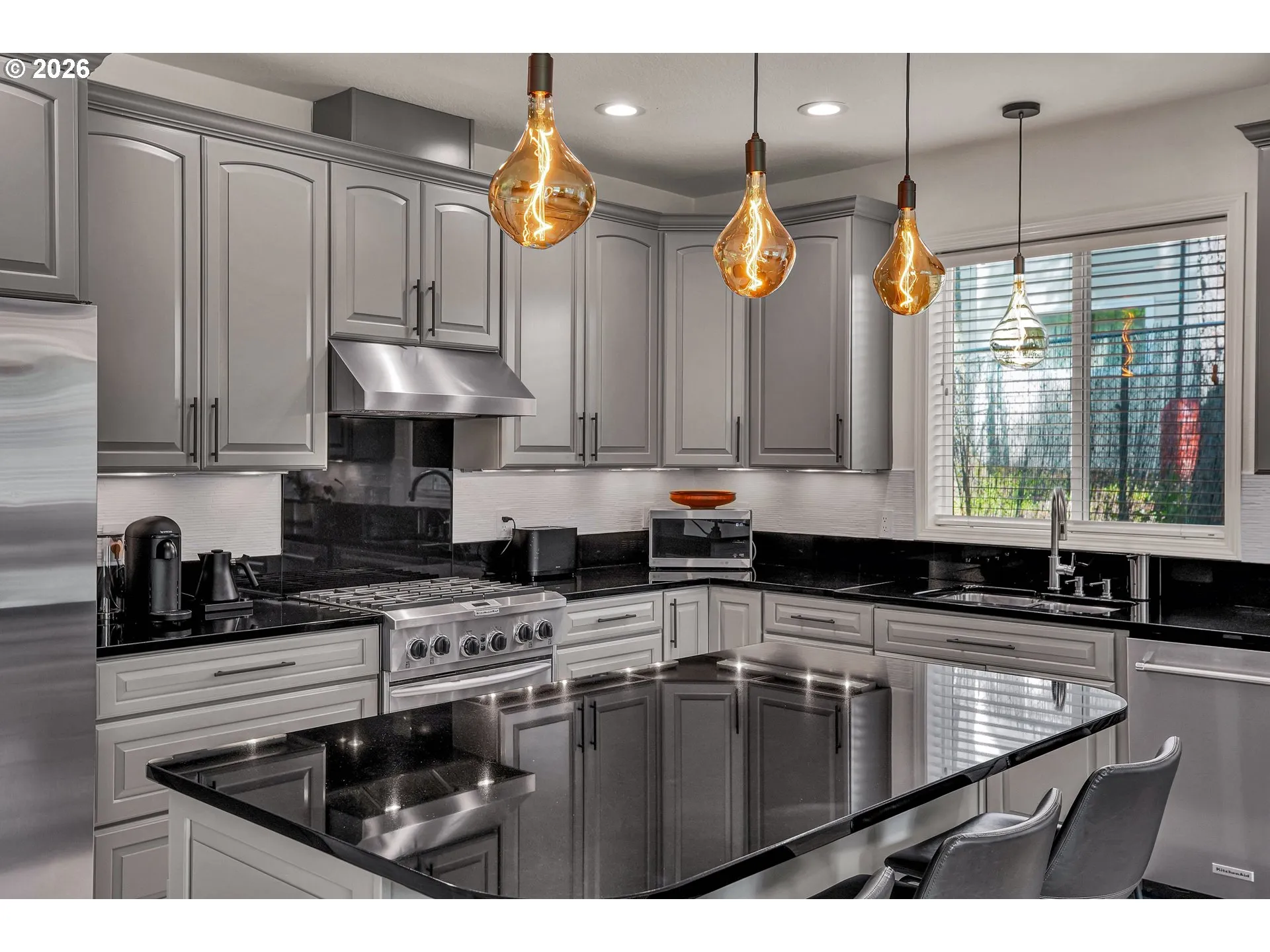 Kitchen-Island