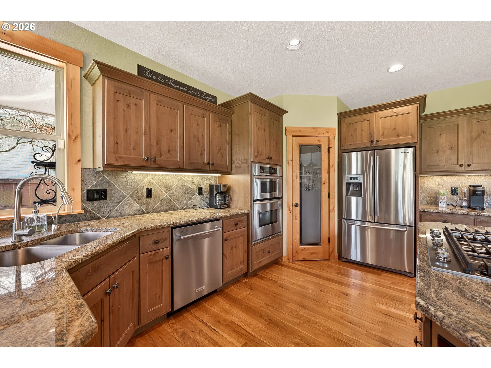 Kitchen-Oven