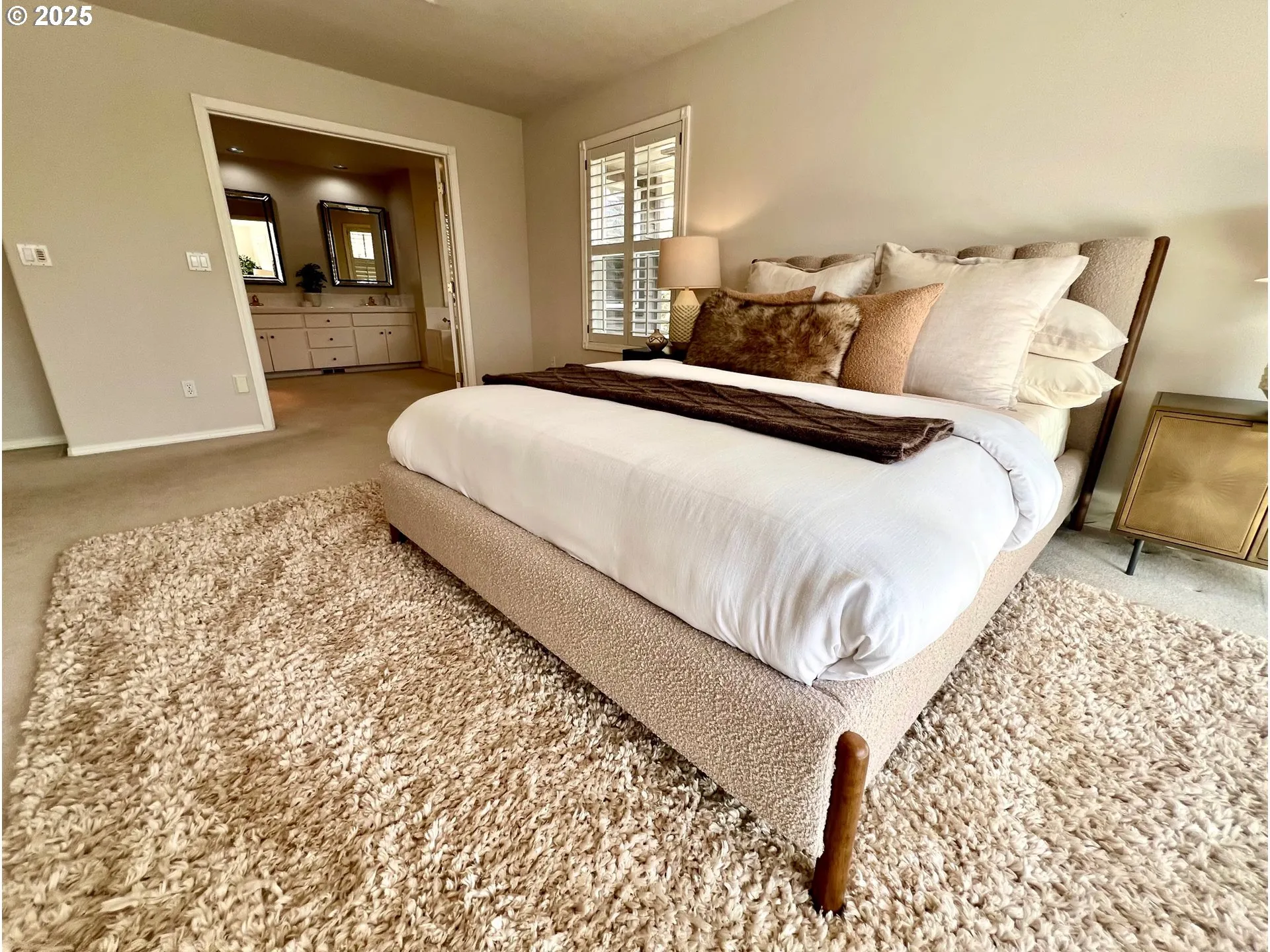 Primary Bedroom-Attached Bathroom