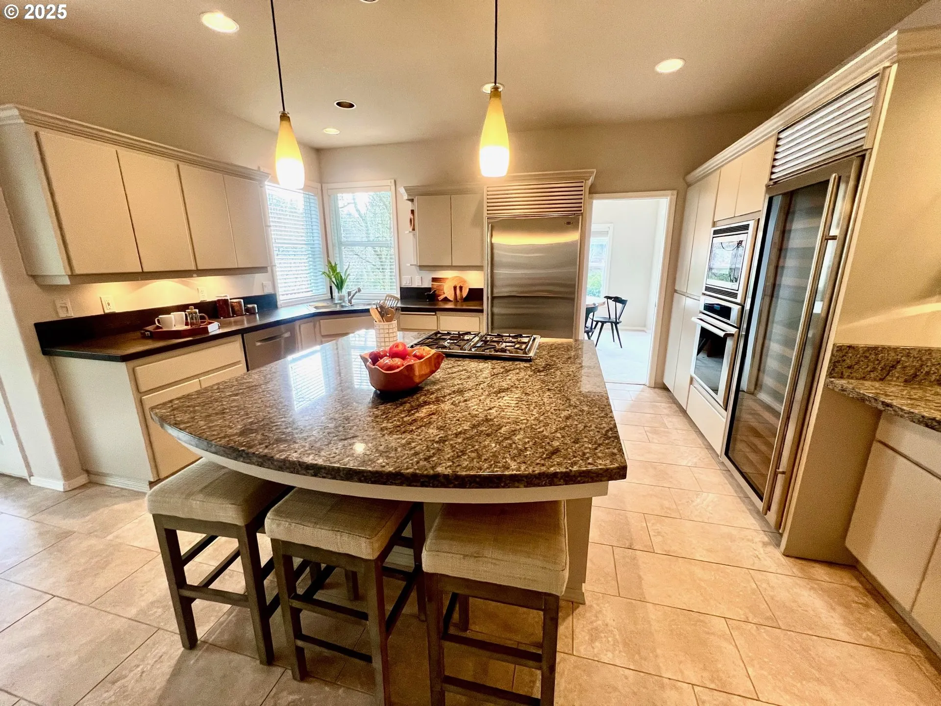 Kitchen-Island
