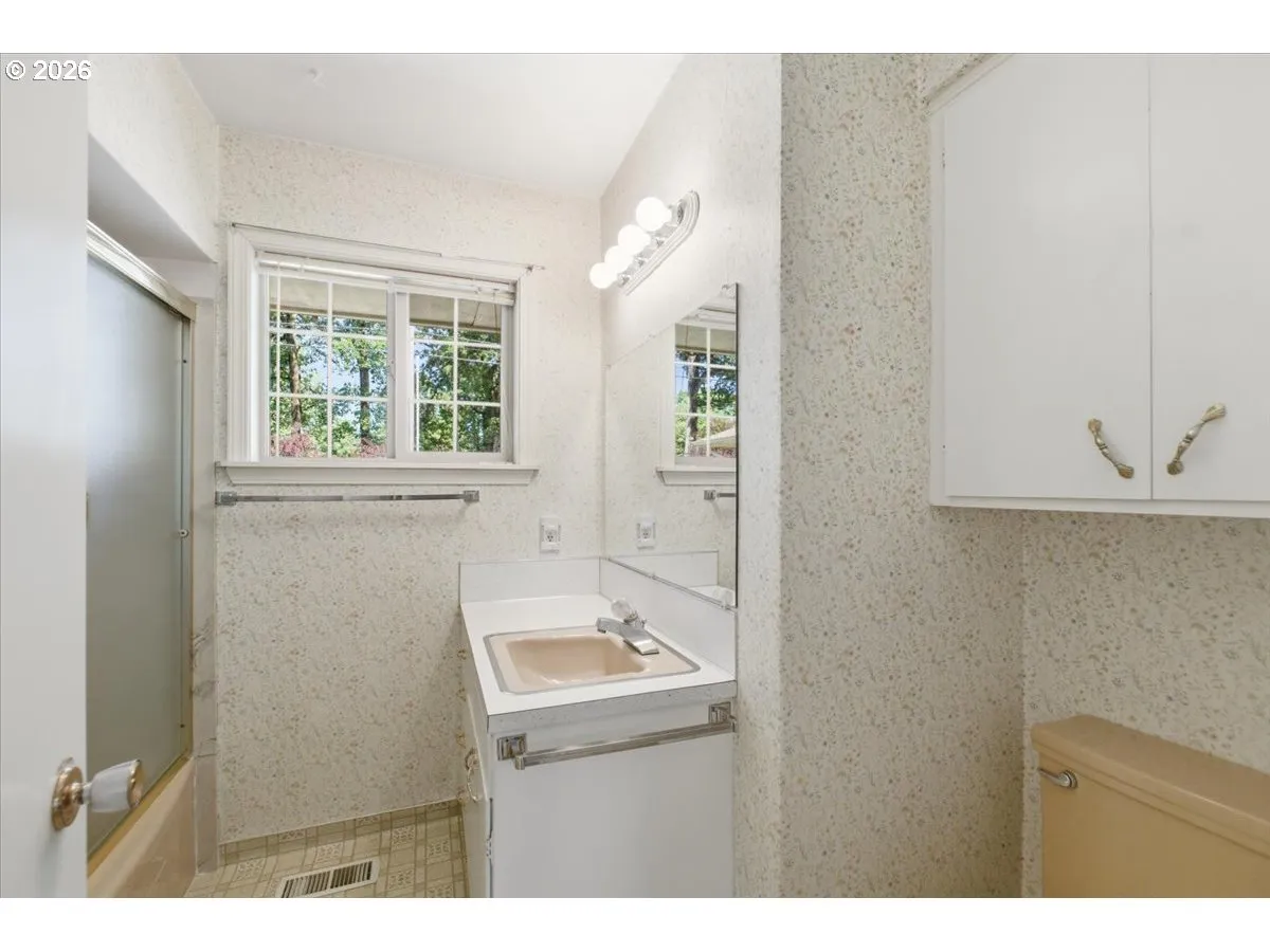 Bathroom-Main