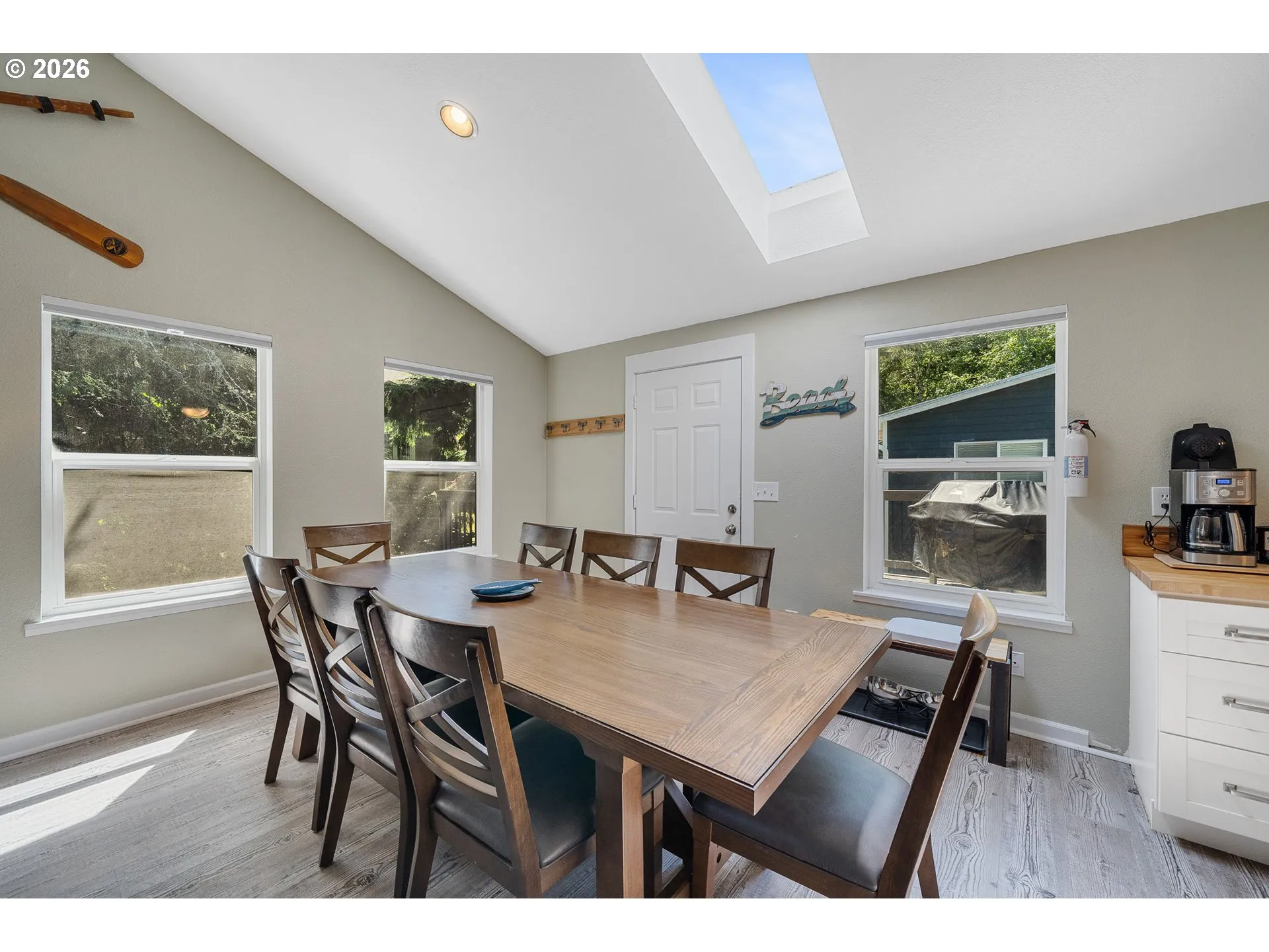 Dining Room-Vaulted Ceilings