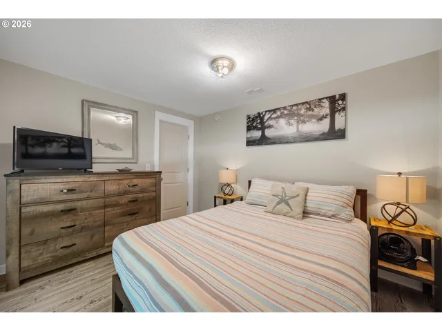 Bedroom-Main