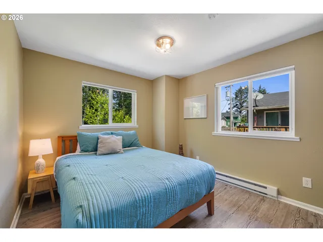 Bedroom, Primary-Upper