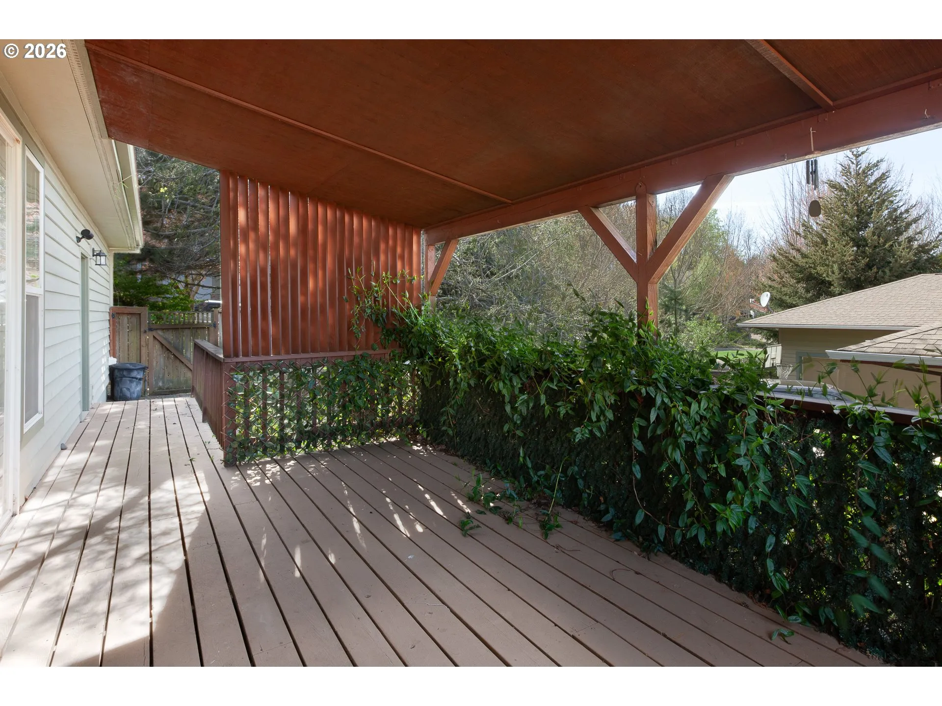 Deck-Main