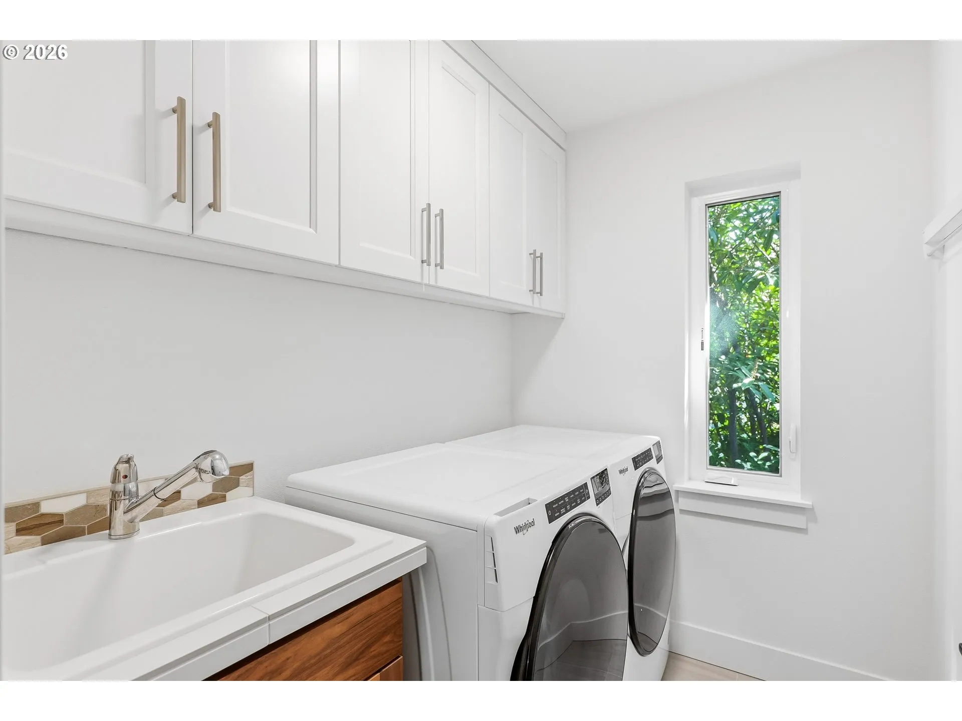 Laundry-Upper