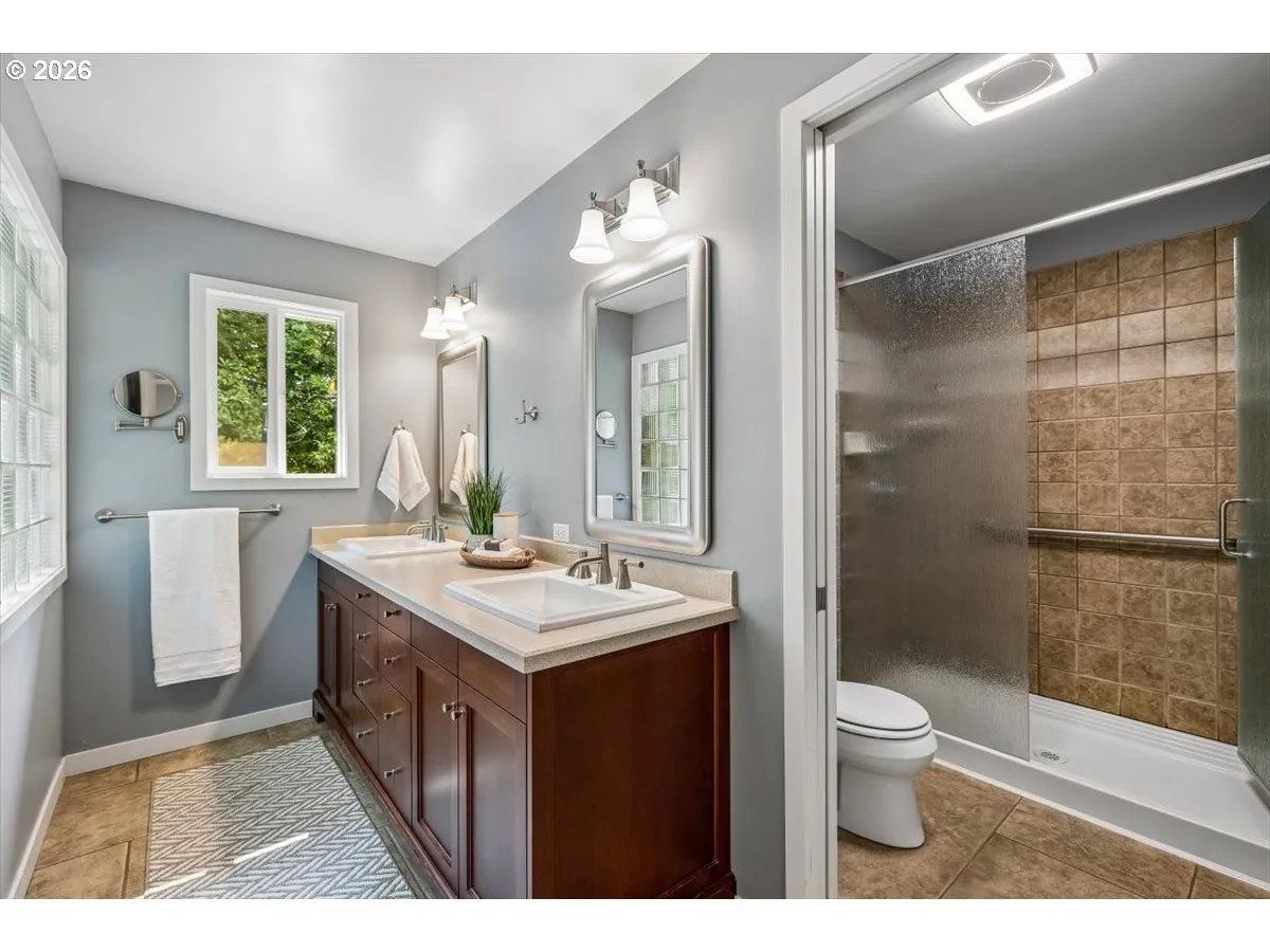 Bathroom, Attached-Walk in Shower