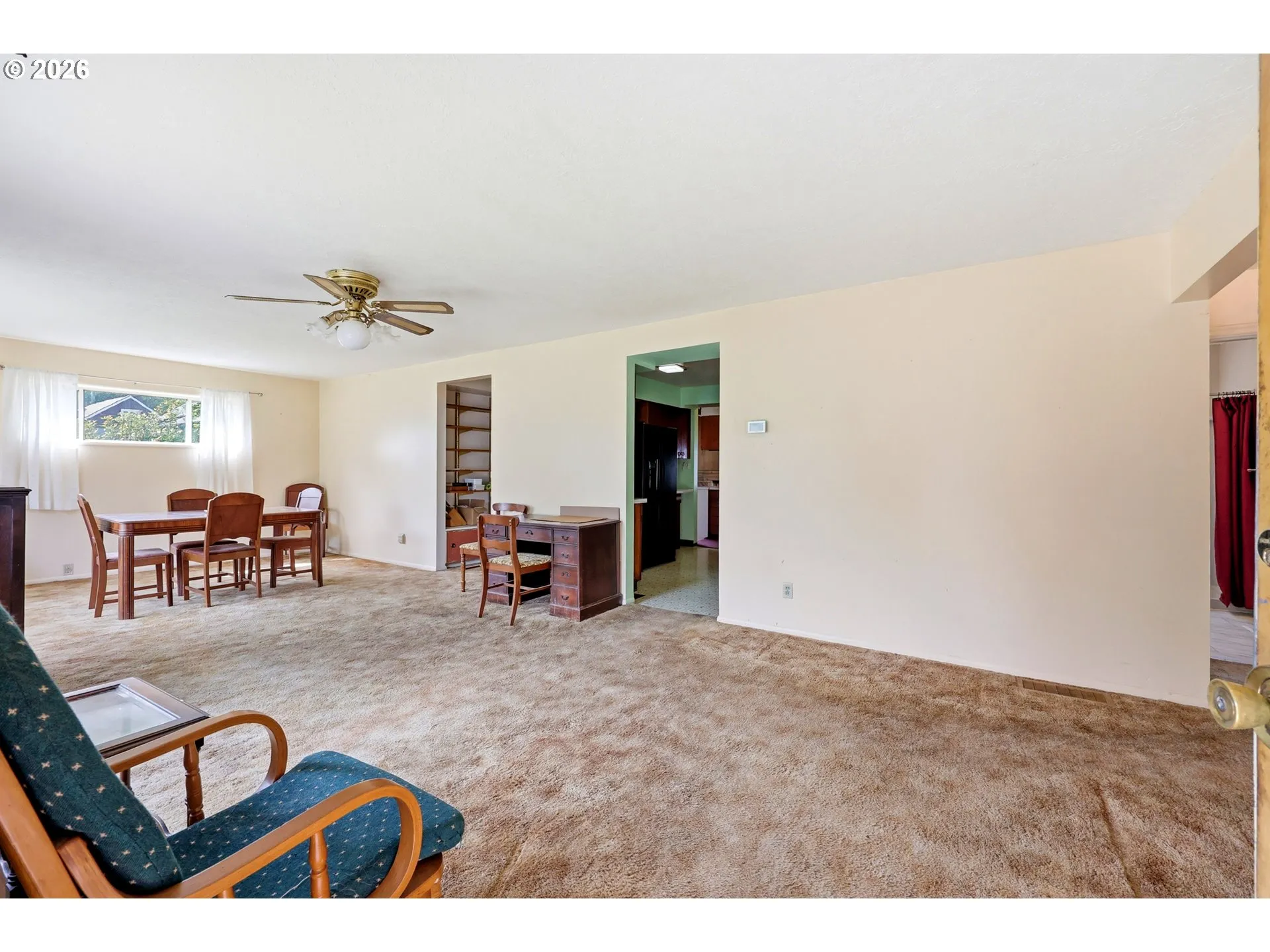 Living Room/Dining Room-Ceiling Fan
