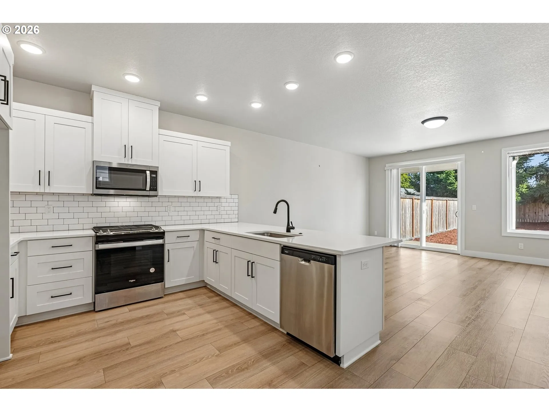 Kitchen/Living Room