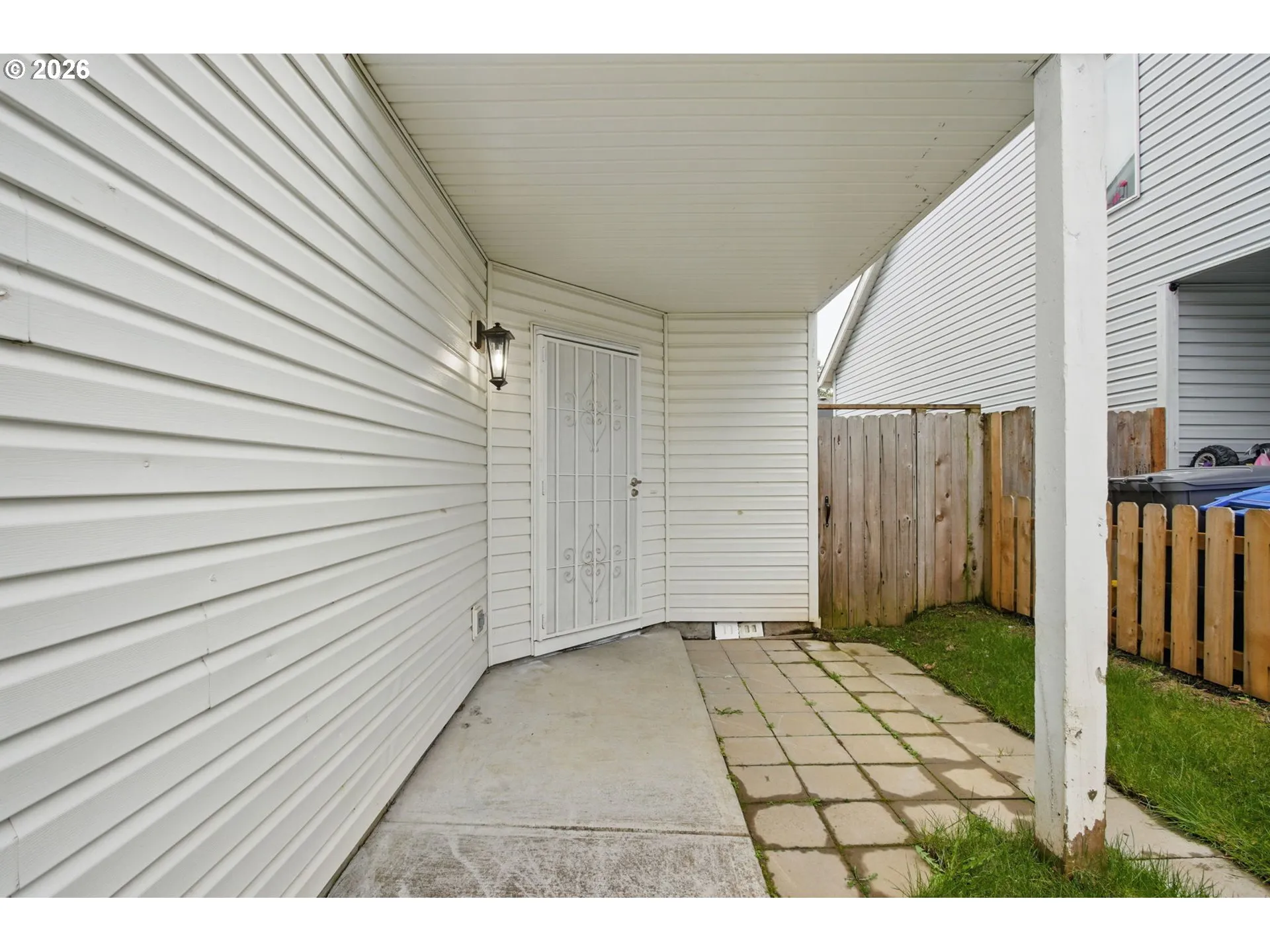 Entrance/Foyer
